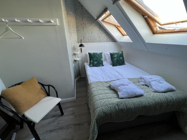 Double Room with Private External Bathroom photo 3