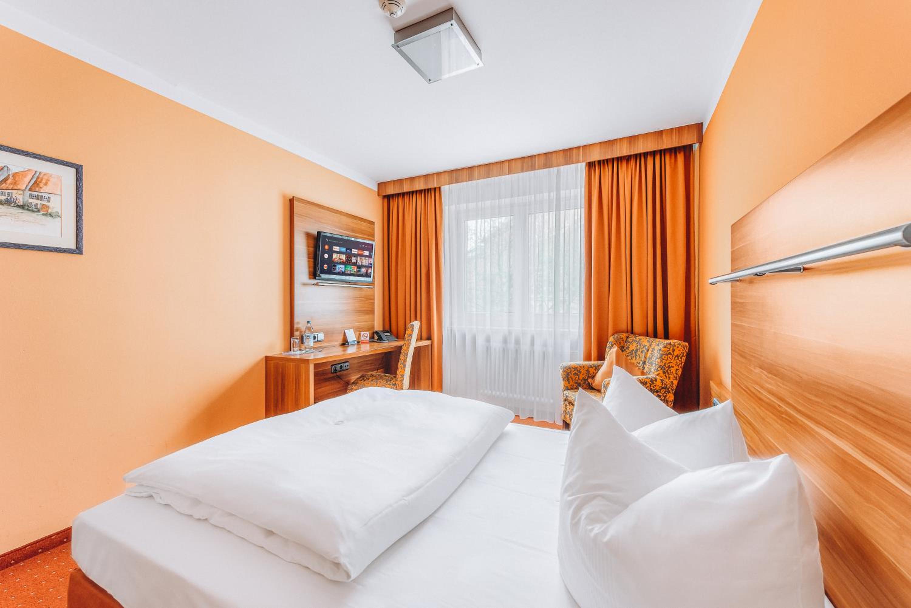 Comfort Single Room