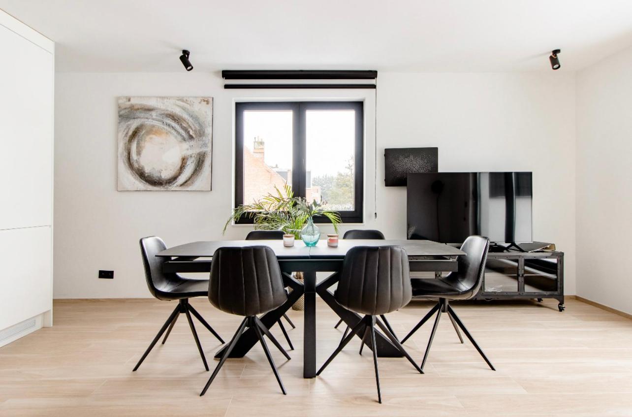 Three-Bedroom Apartment - Photo 24