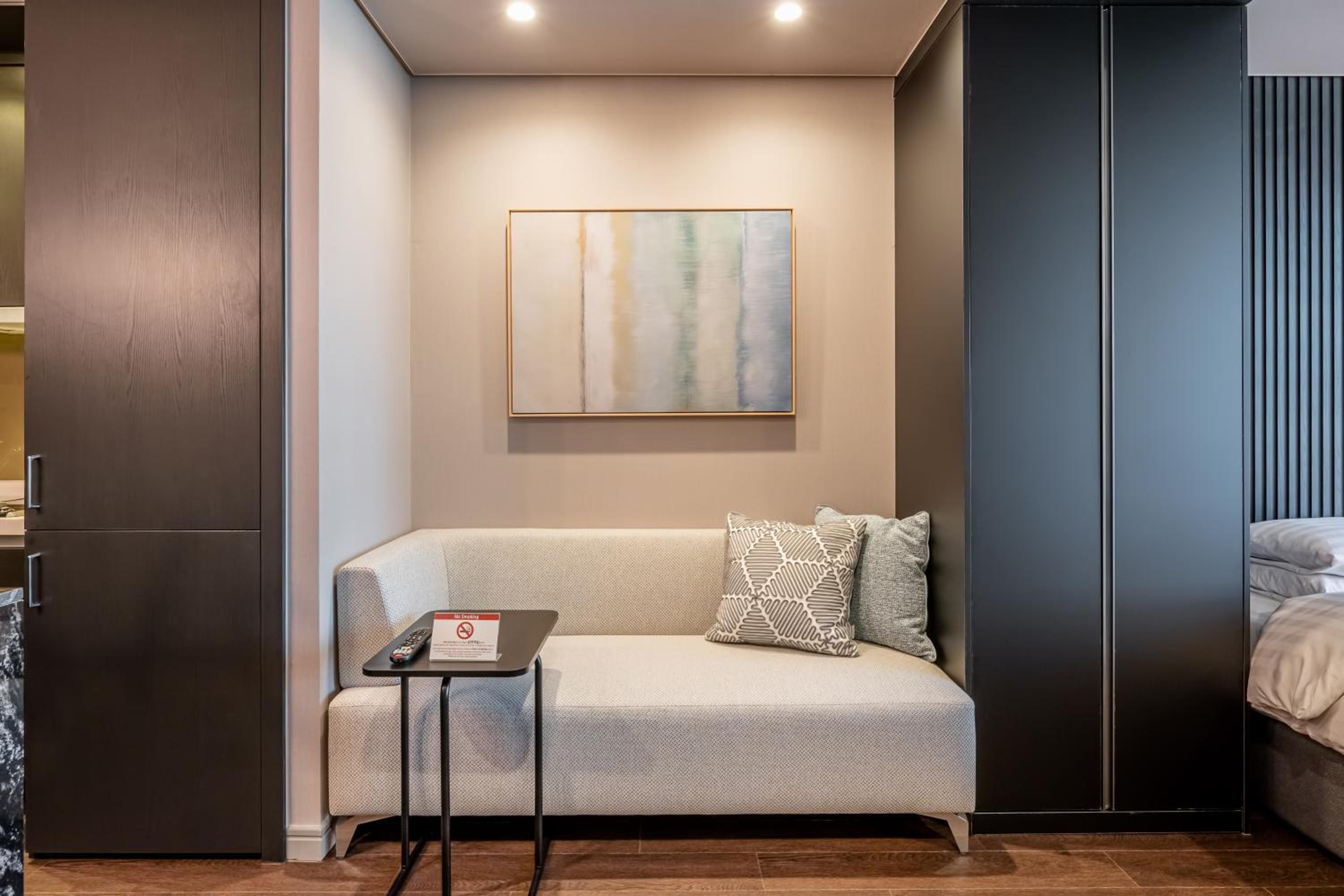Premier Twin Room - Photo 5