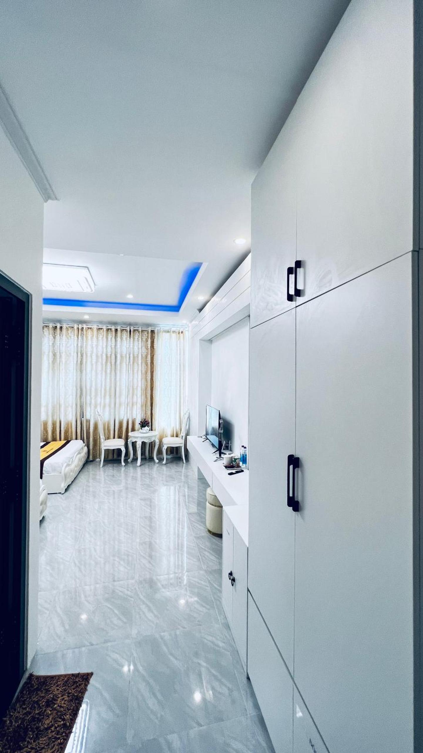 King Room with Balcony photo 3