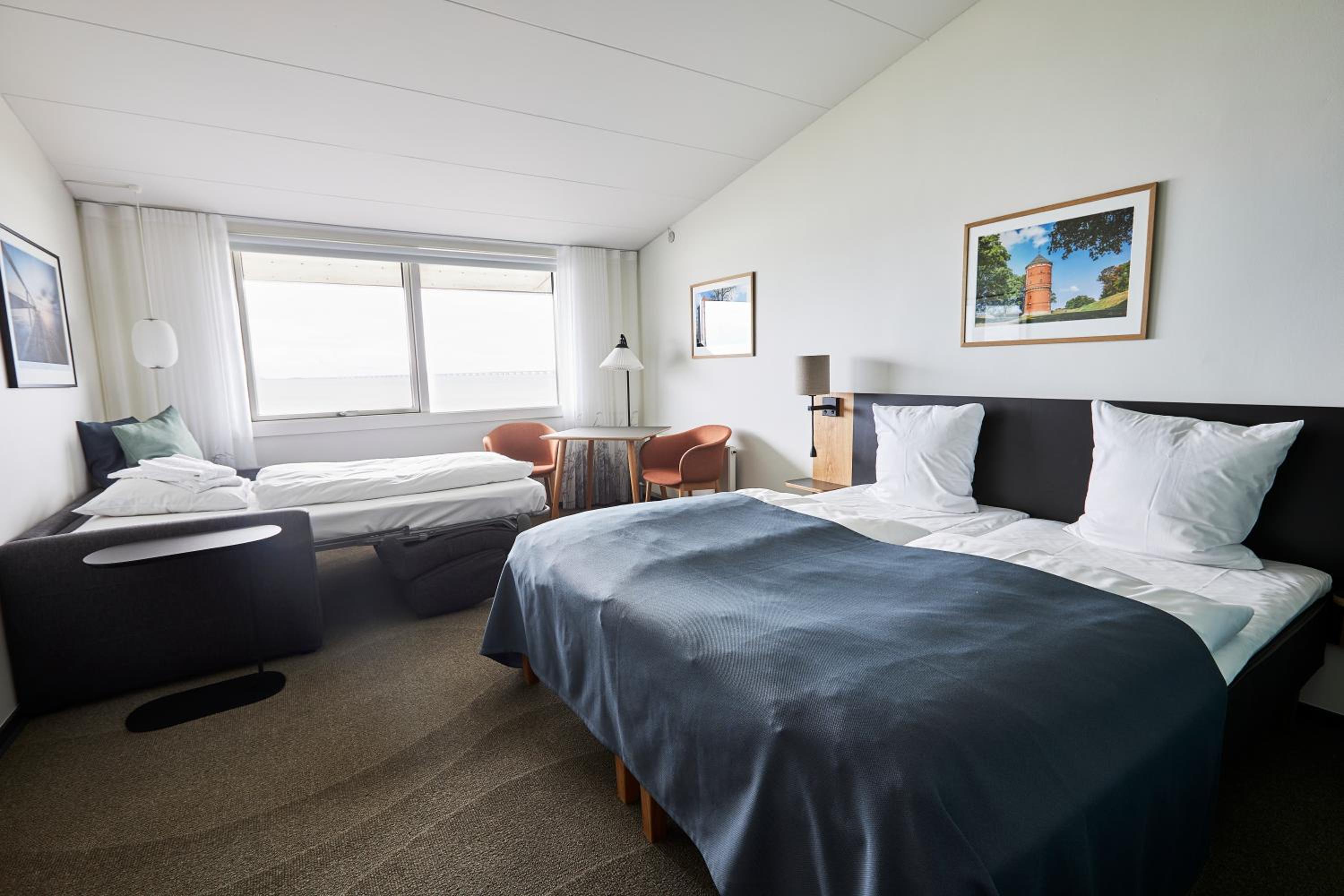 Triple Room with Sea View