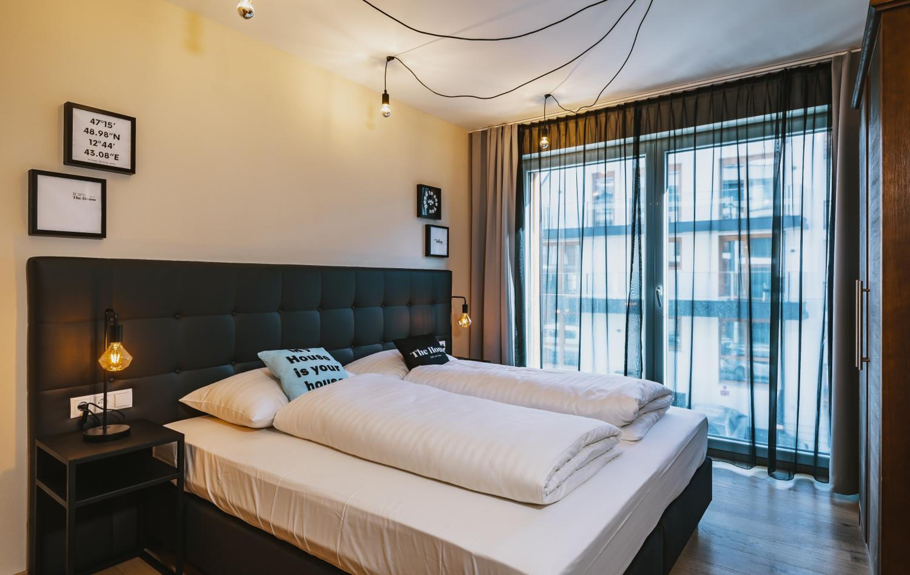 2 Bedroom Suite - Photo 1