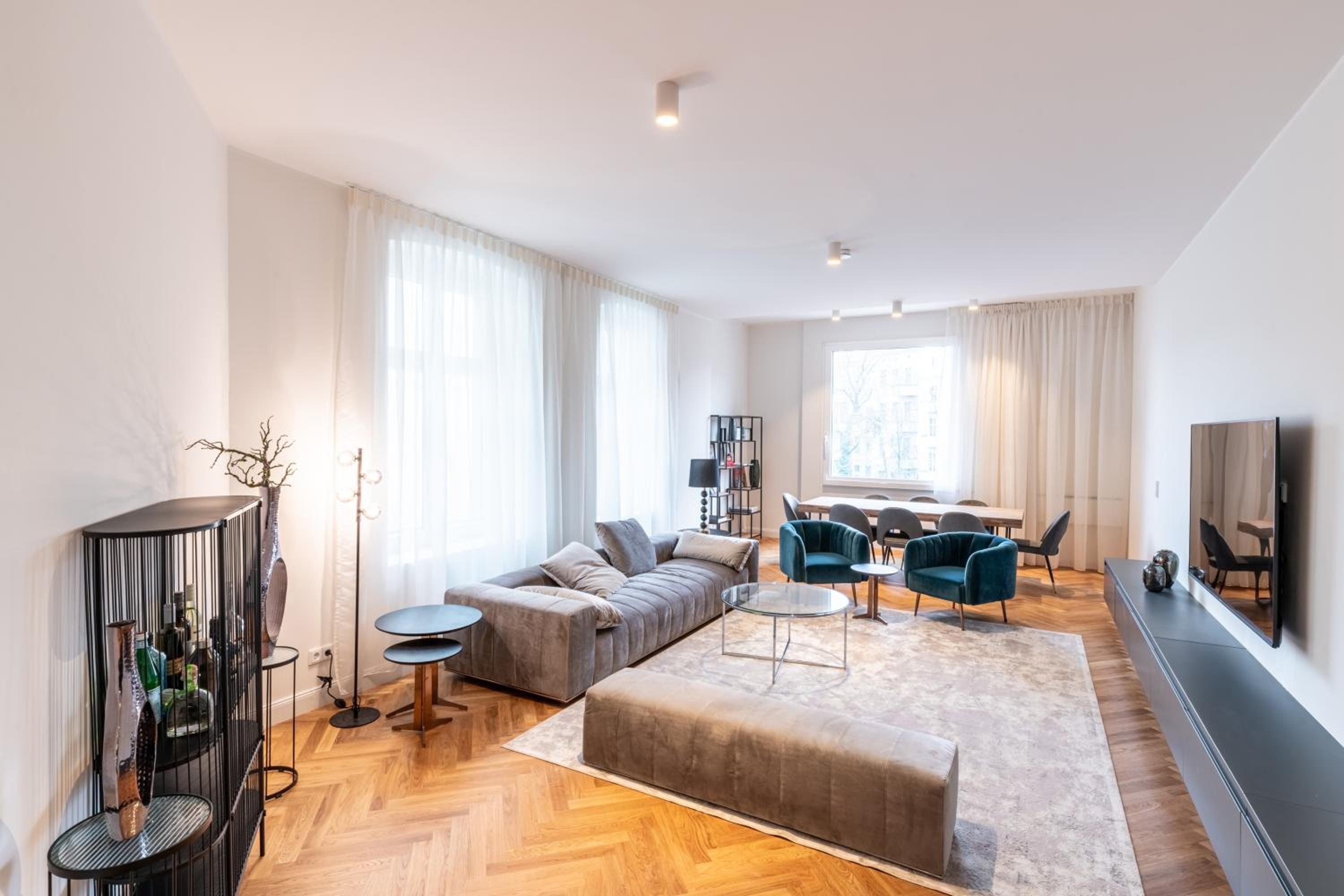 Two-Bedroom Deluxe Apartment photo 1