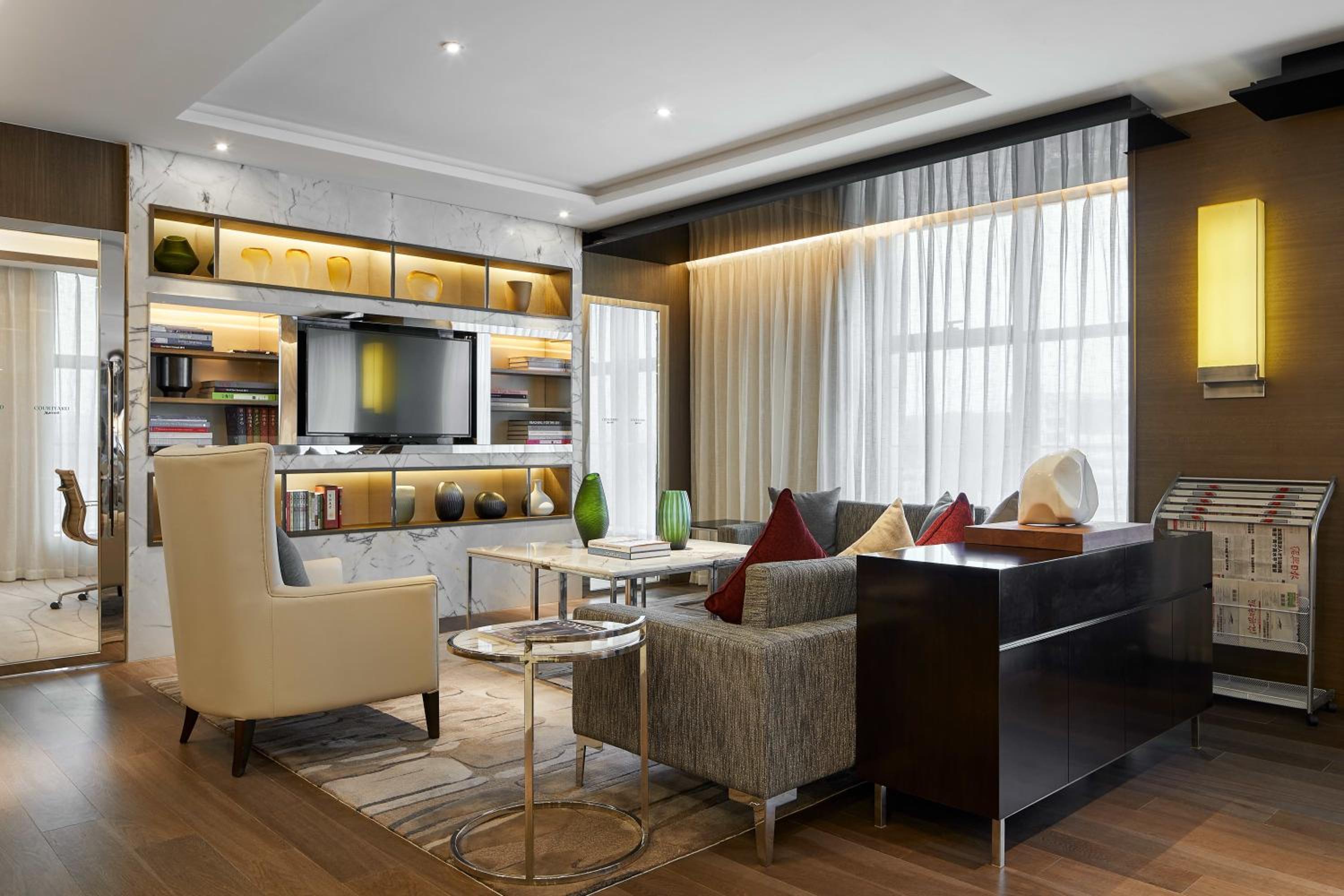 Executive Double Room with City View photo 2