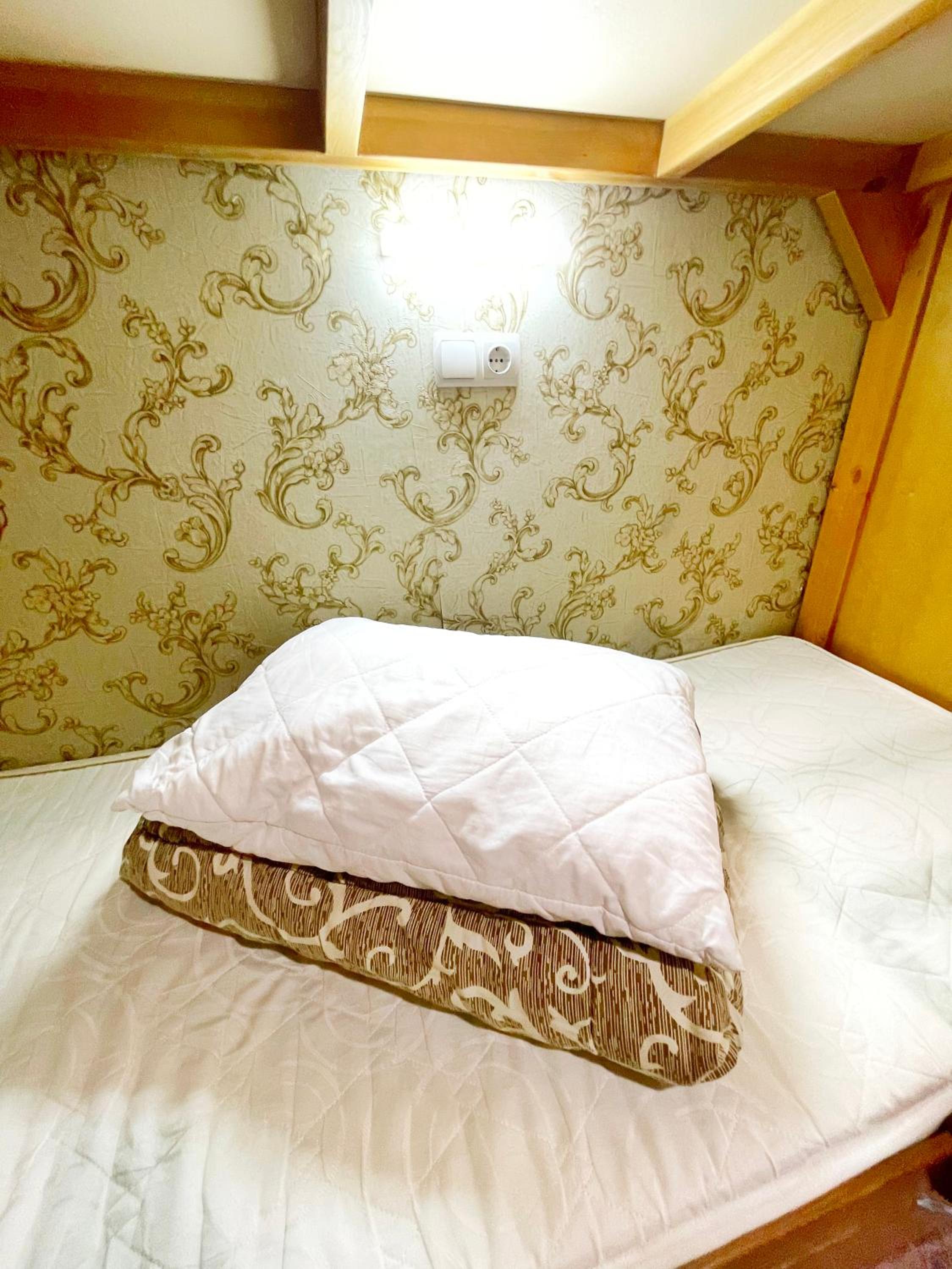 Bunk Bed in Mixed Dormitory Room photo 3