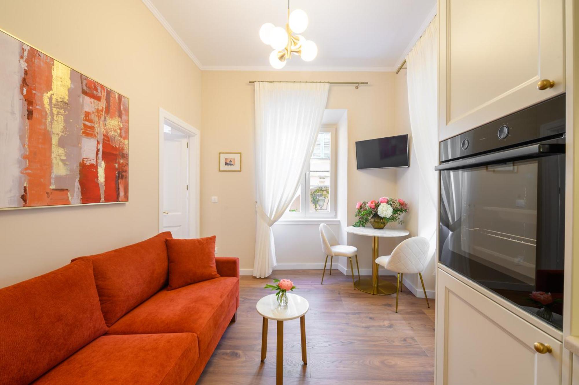 Deluxe Apartment