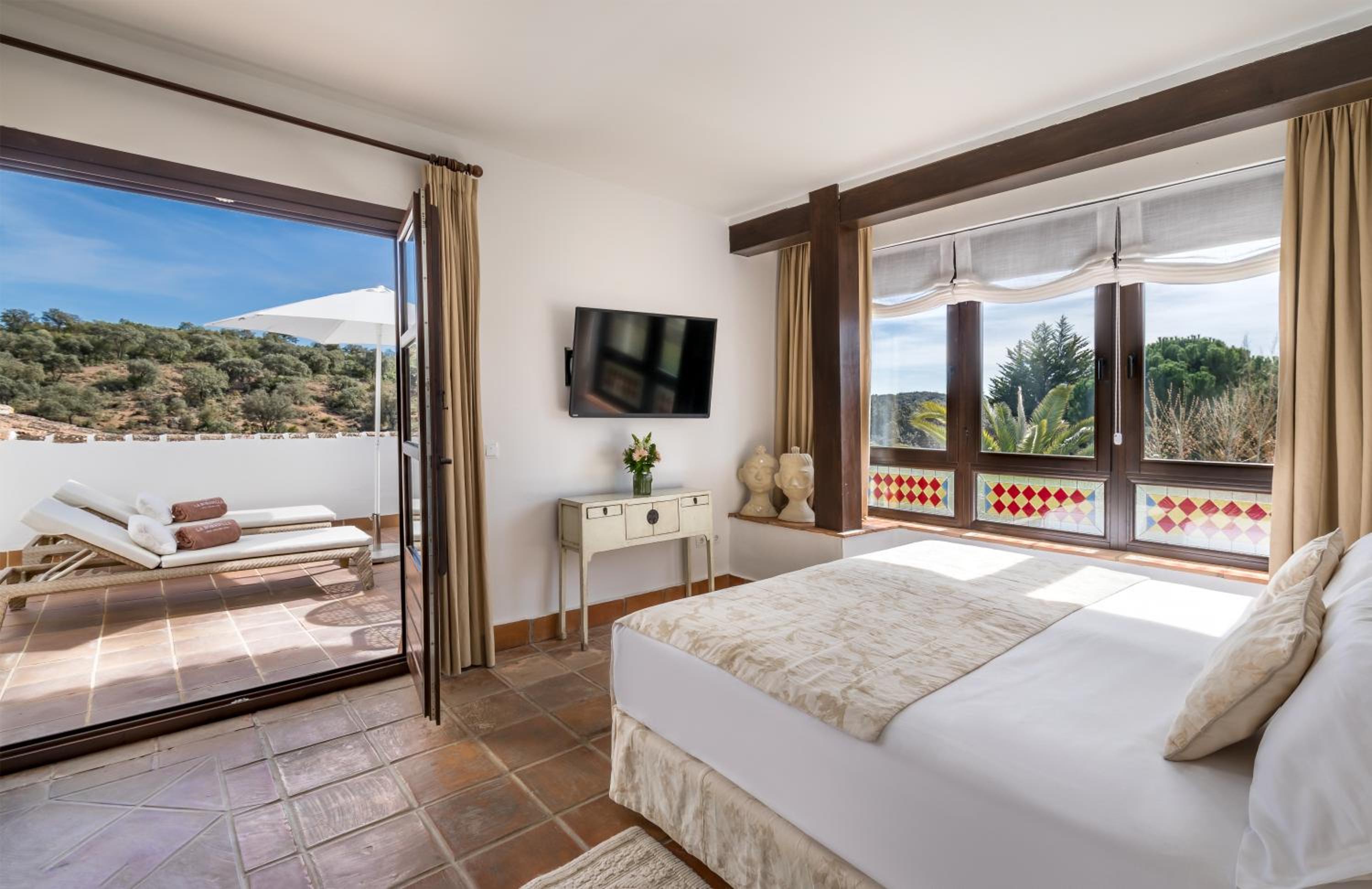 Suite Junior con Balcón o Terraza (3 Adultos)