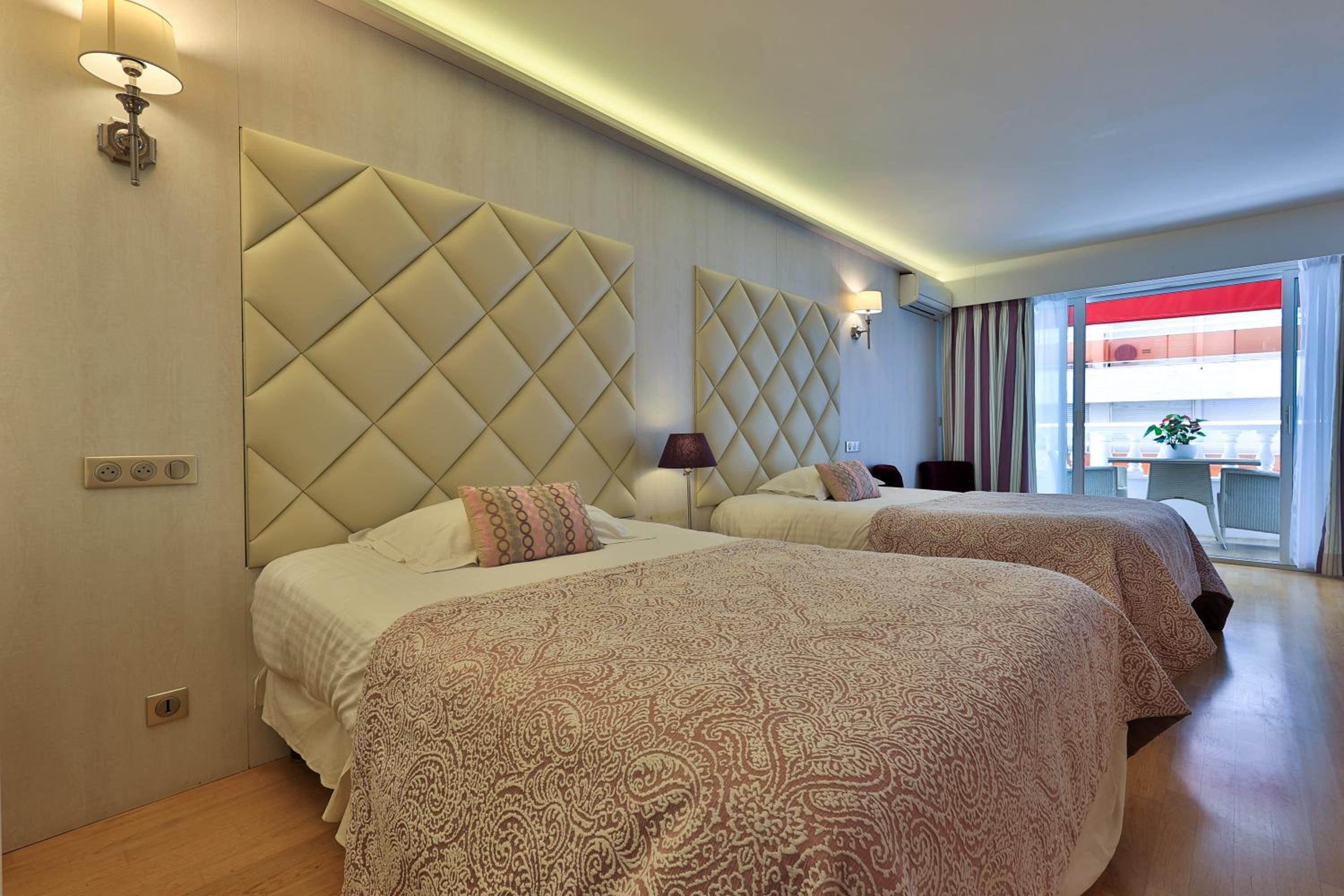 Privilege Double Room with Terrace - Photo 4