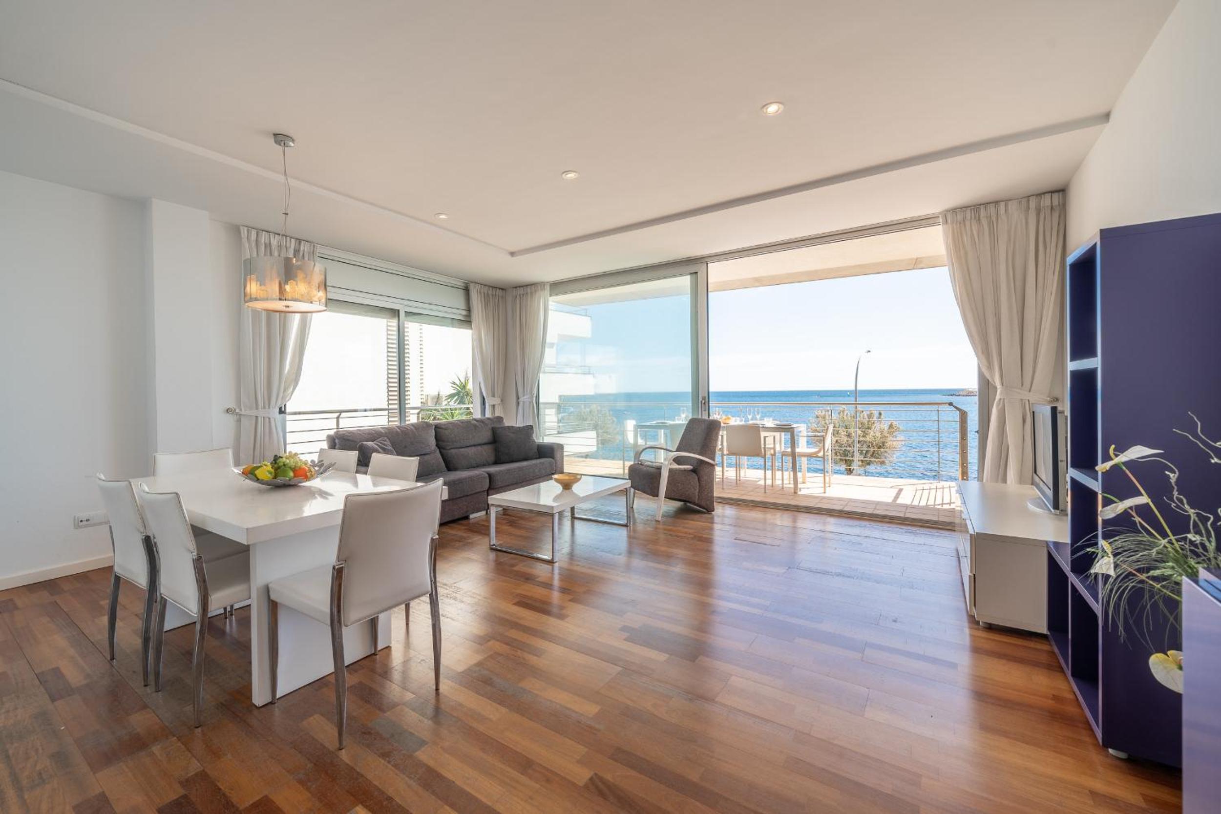 Apartamento con vista al mar