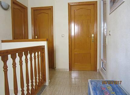 Casa de cuatro habitaciones