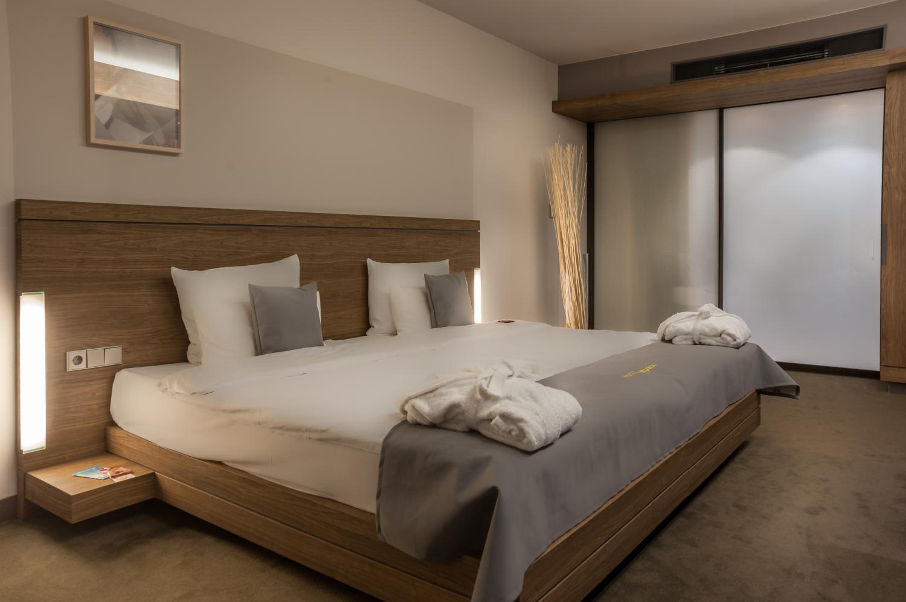 Junior Suite - Photo 1