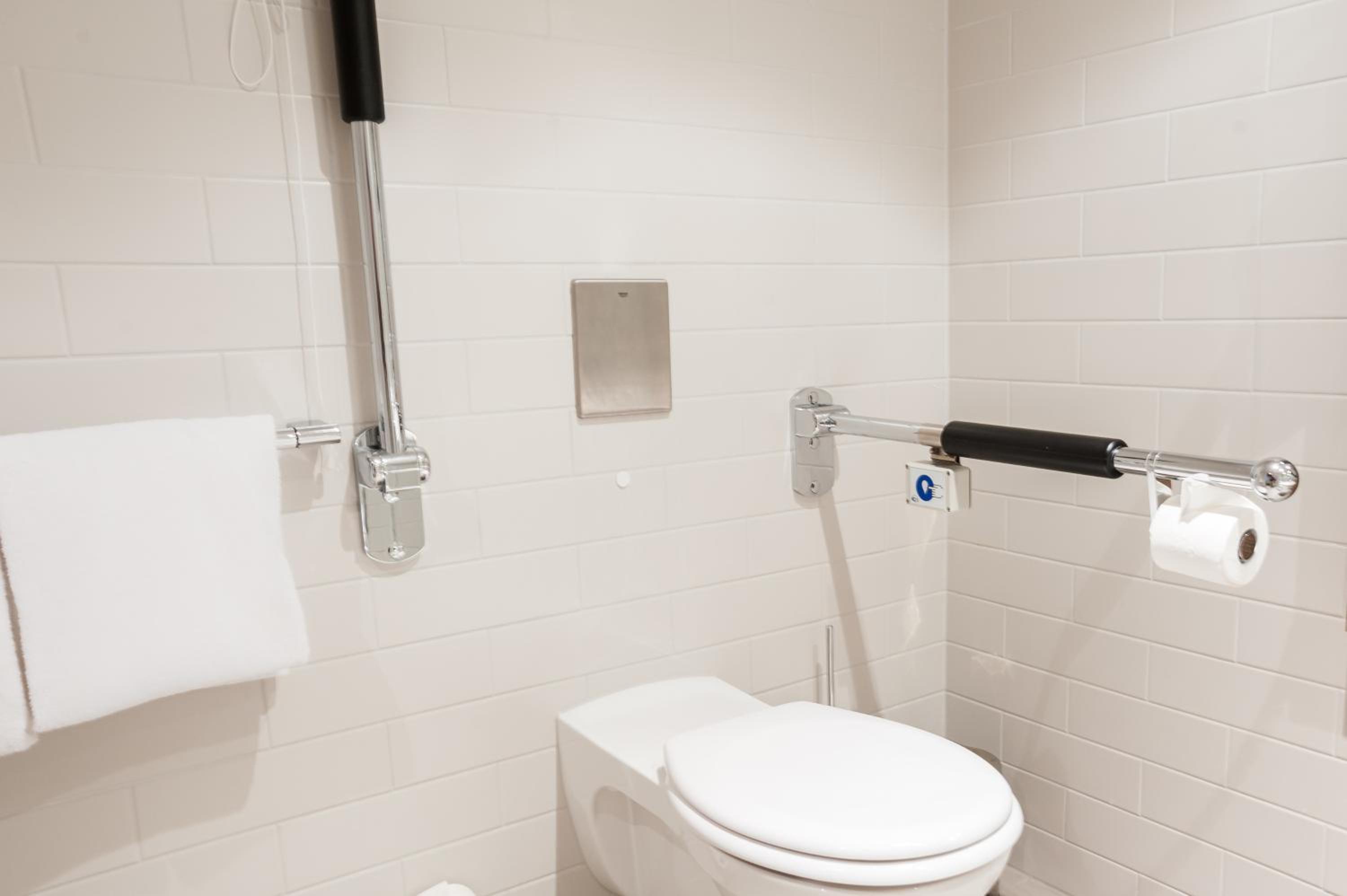 Double Room - Disability Access - Photo 4