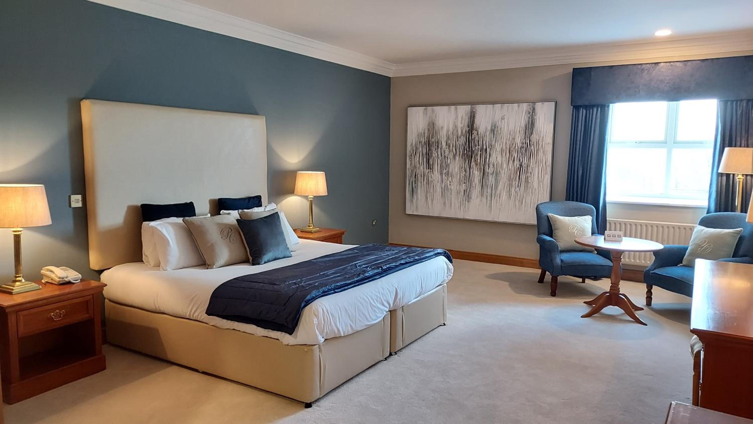 Suite - Photo 5