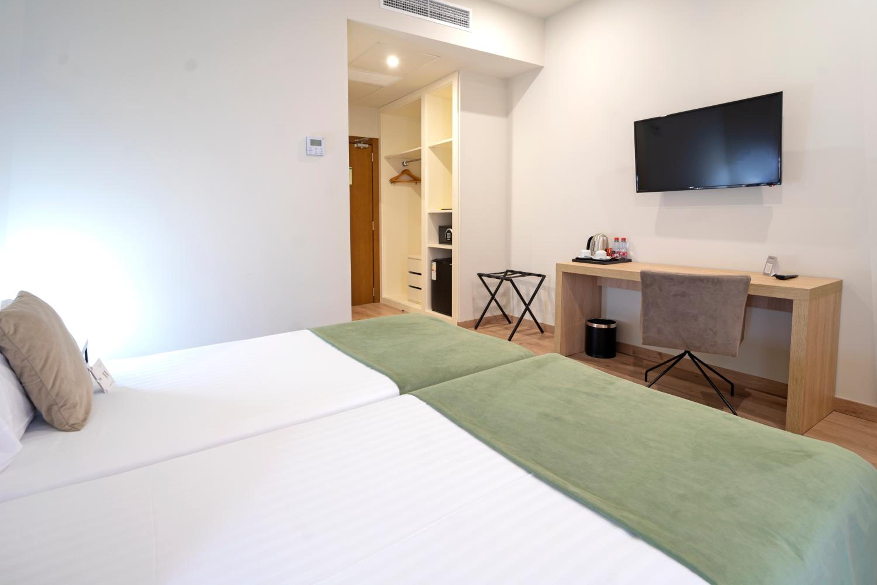 Confort Double Room - Photo 3