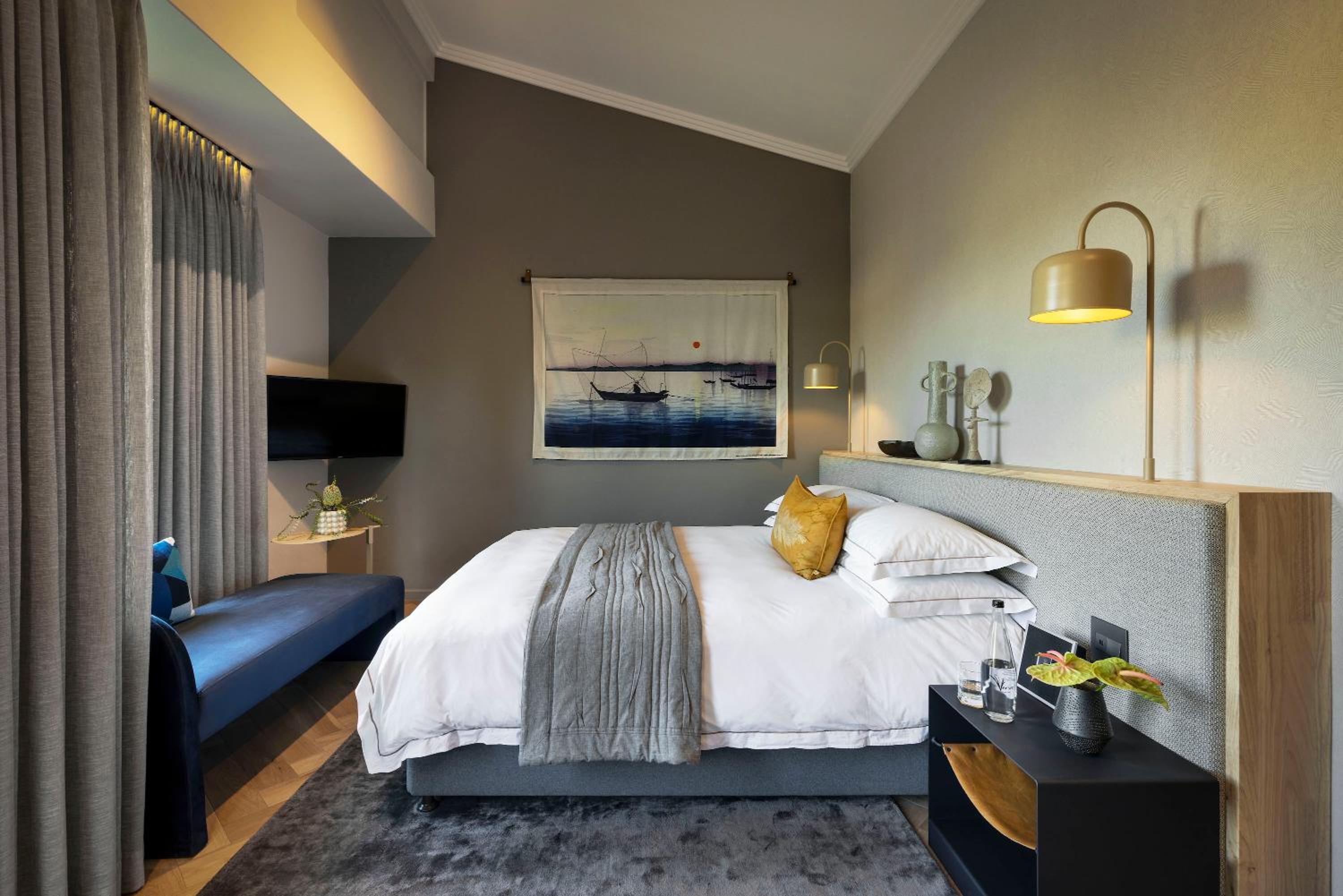 Standard Double or Twin Room photo 3