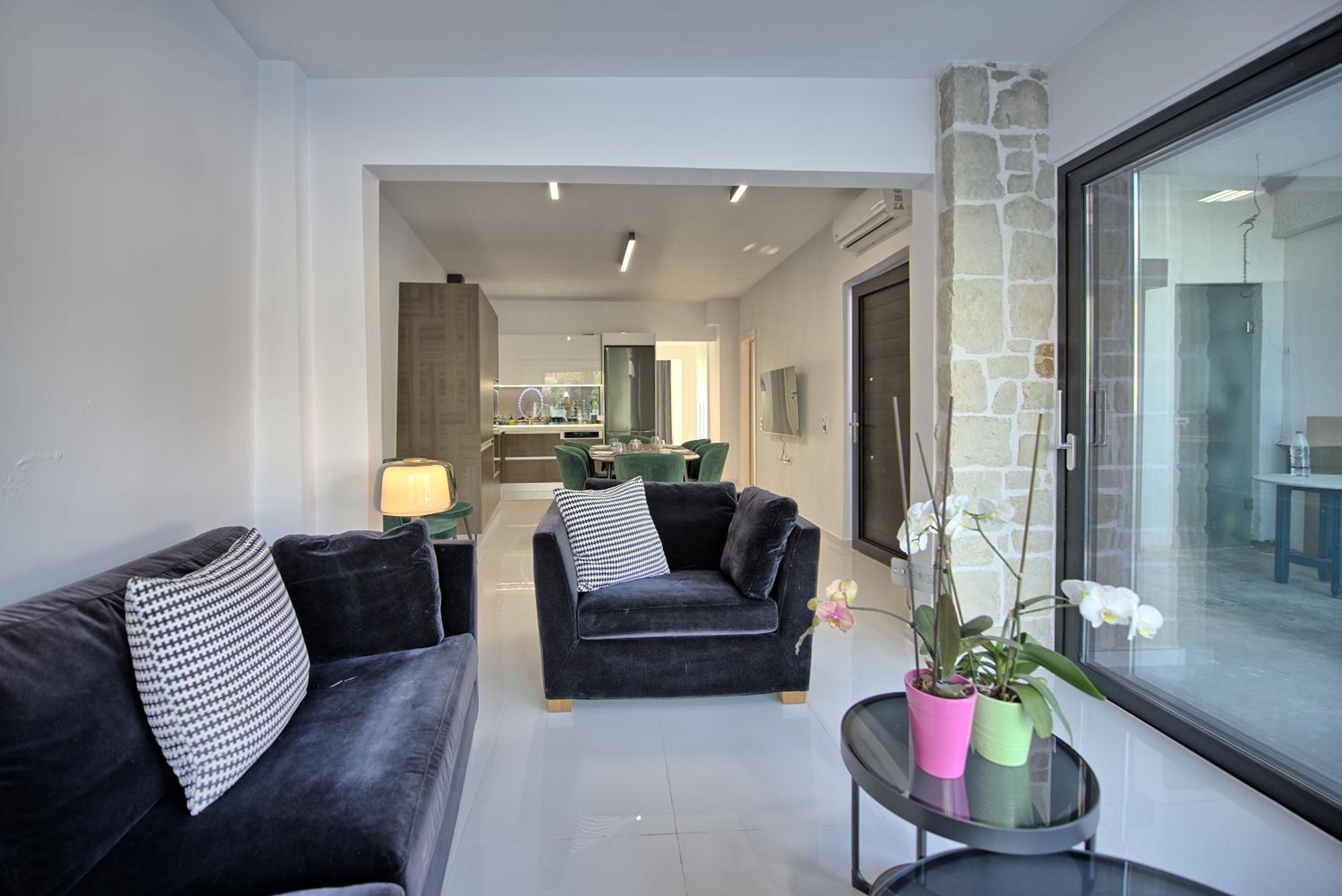 Three-Bedroom House photo 1