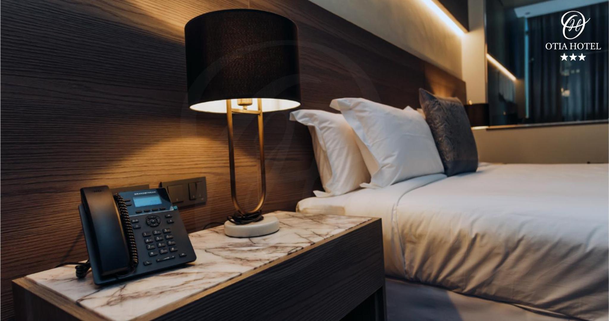 Superior King Suite photo 2