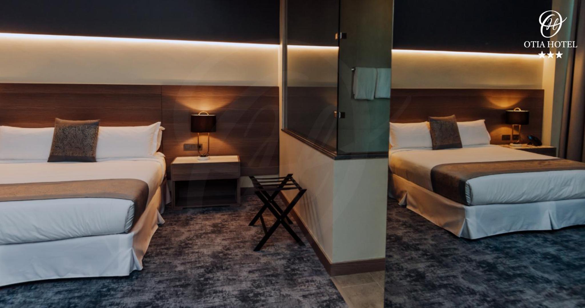Superior King Suite photo 3