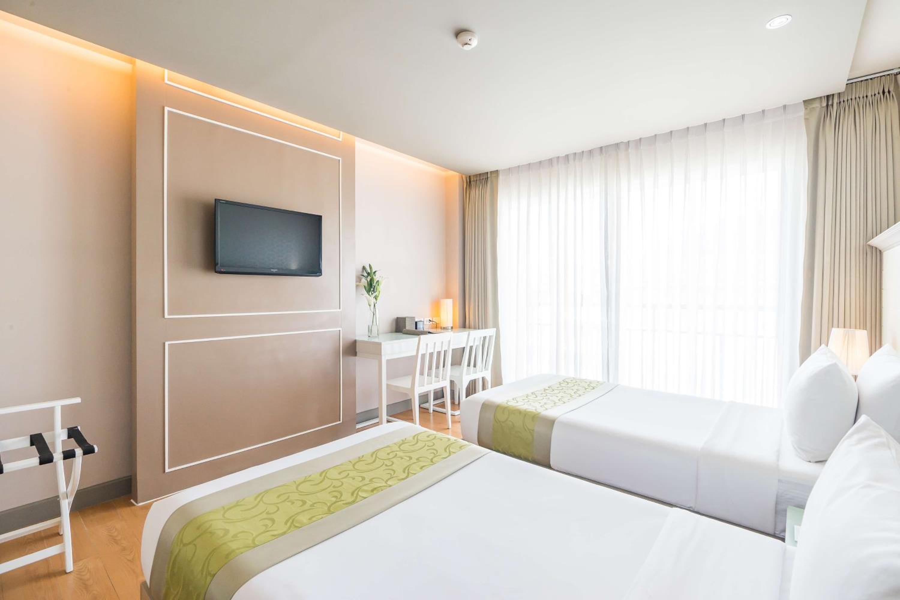 Superior Queen Room