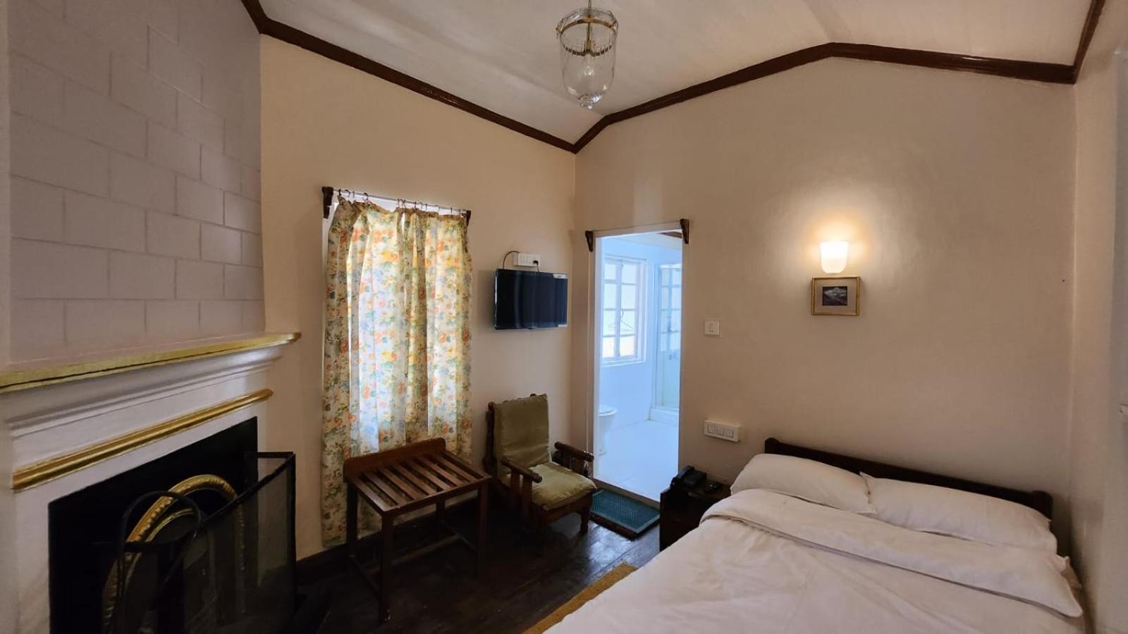 Single Room photo 3