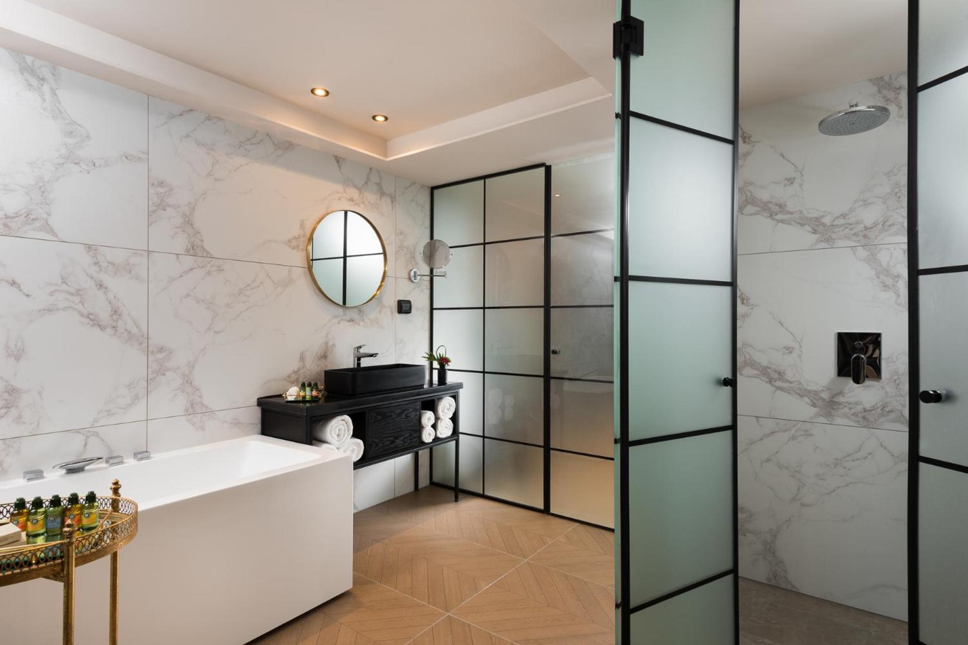 Presidential Suite