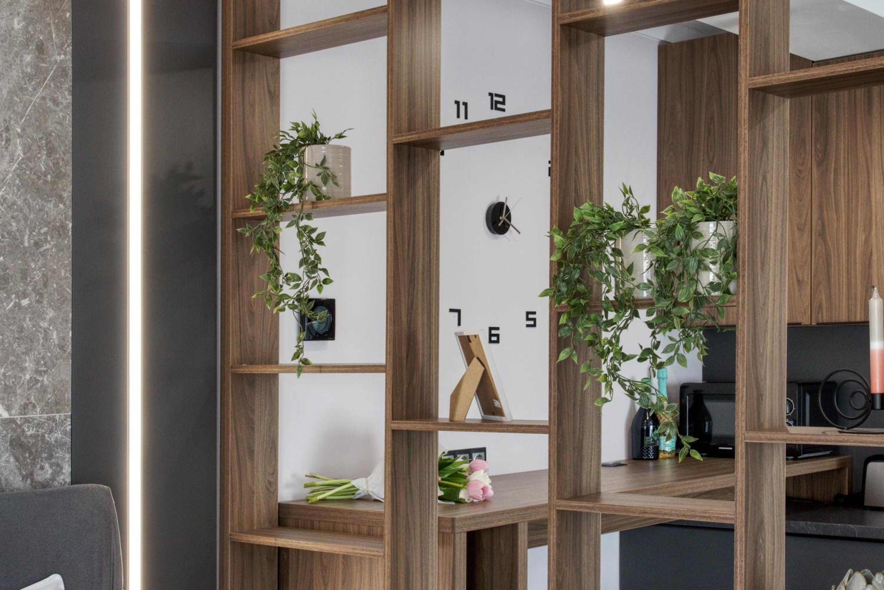 Apartment with Terrace - Photo 14