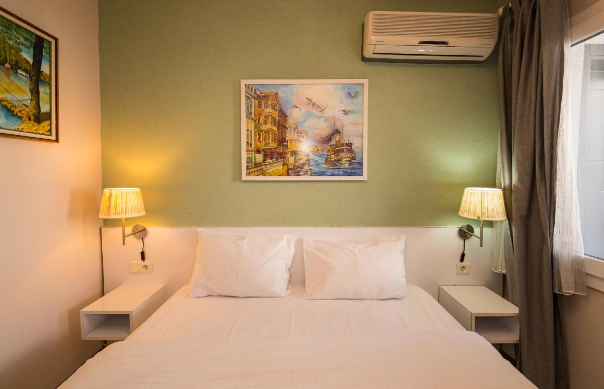 Standard Double Room photo 3