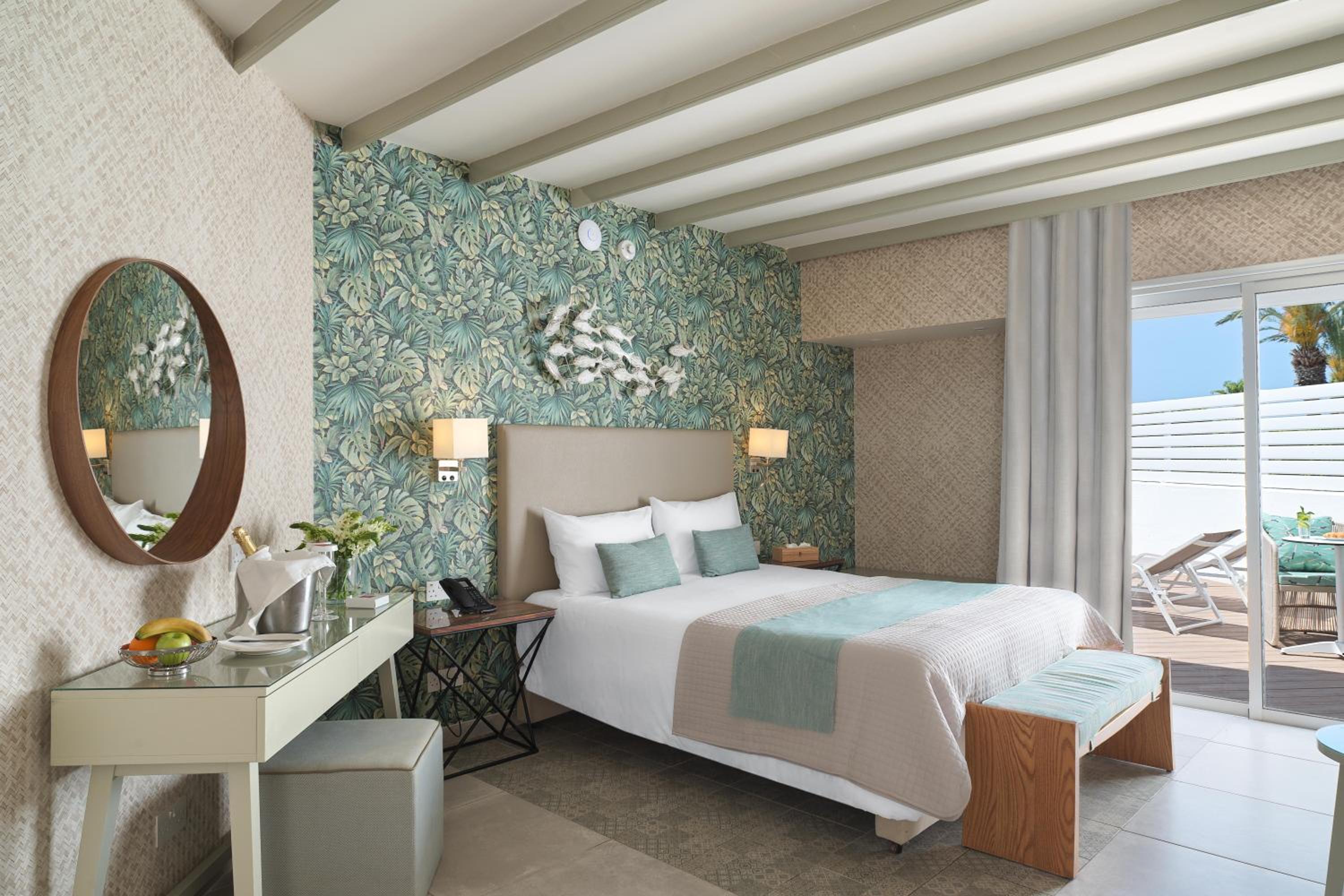 Infinity Junior Suite with Private Pool