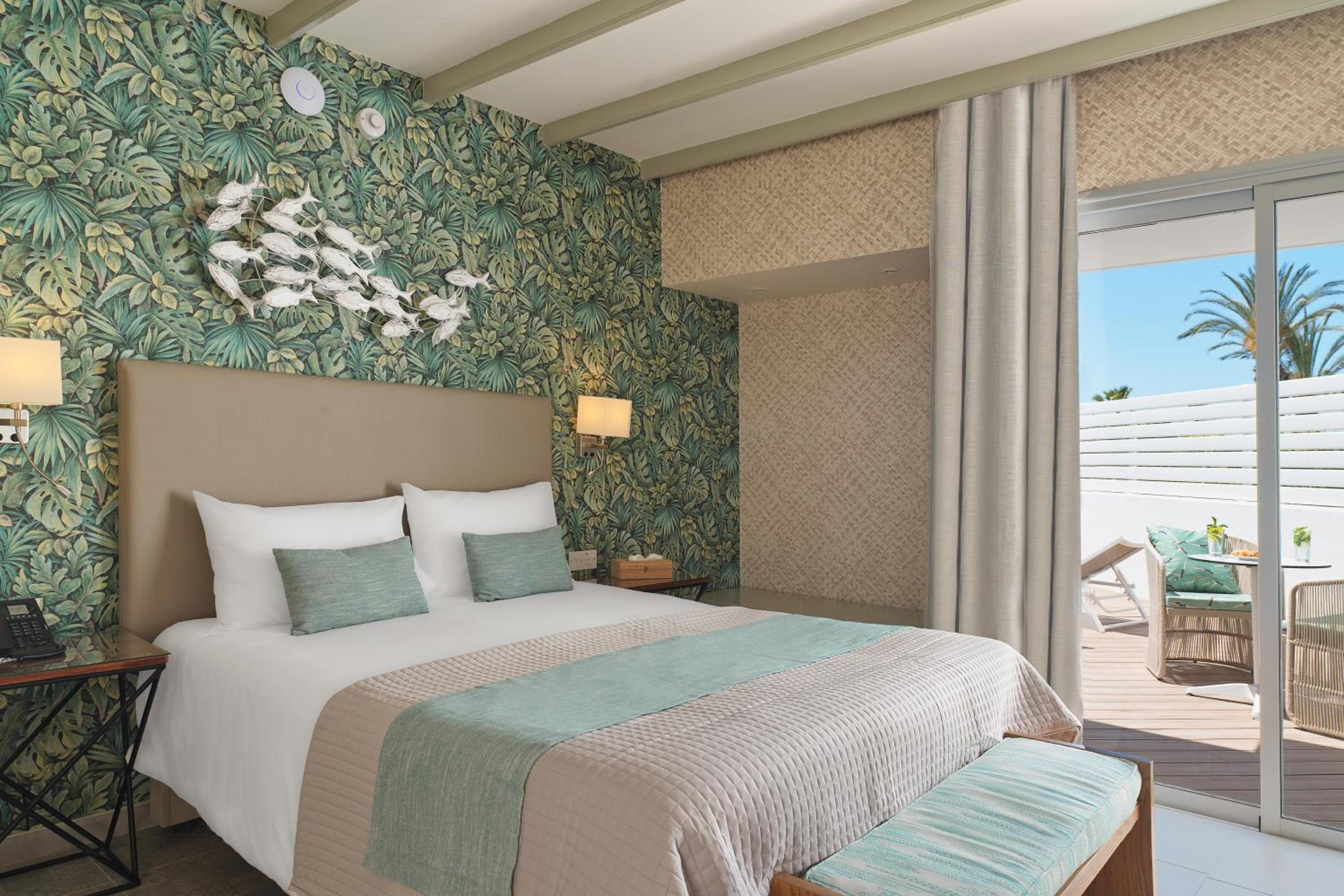 Infinity Junior Suite with Private Pool