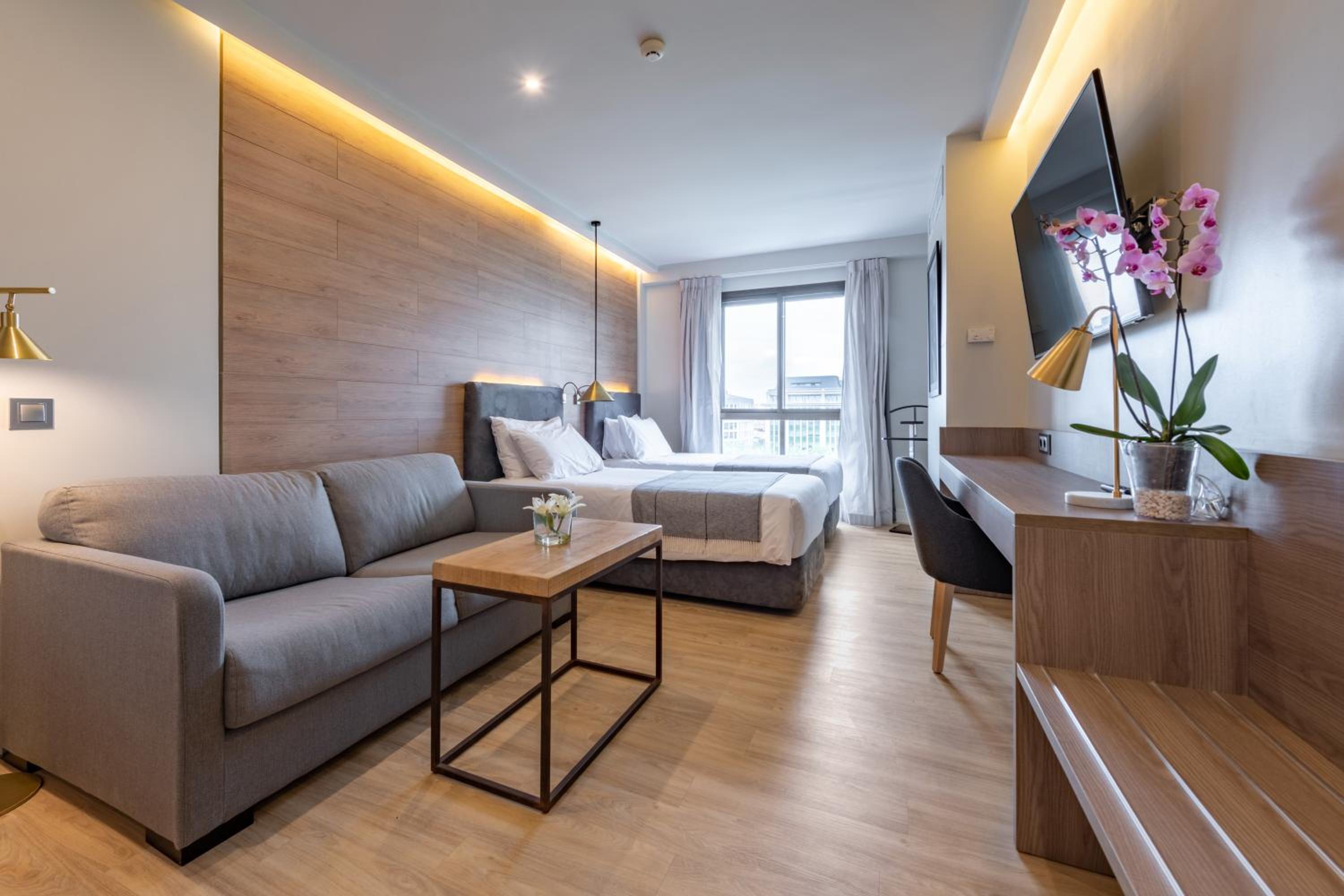 Premium Triple Studio (2 Adults + 1 Child)