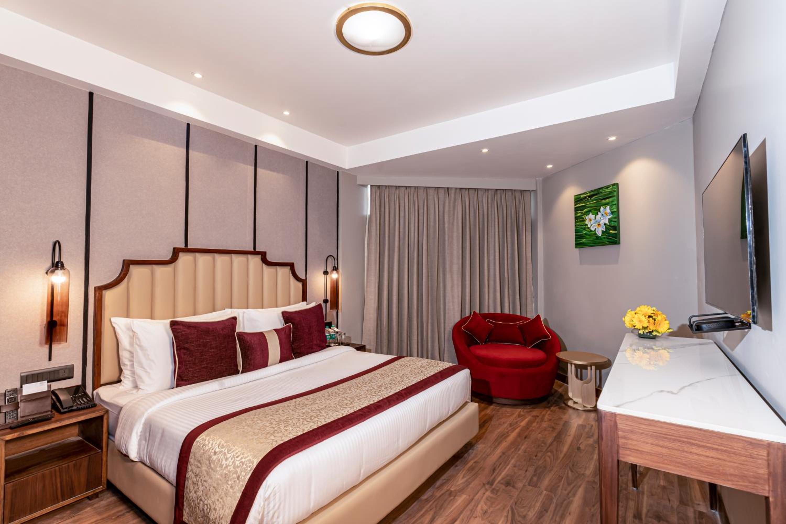 Deluxe Suite