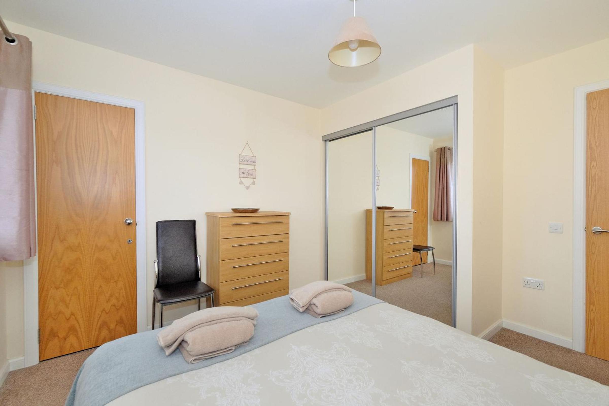 Apartment photo 3