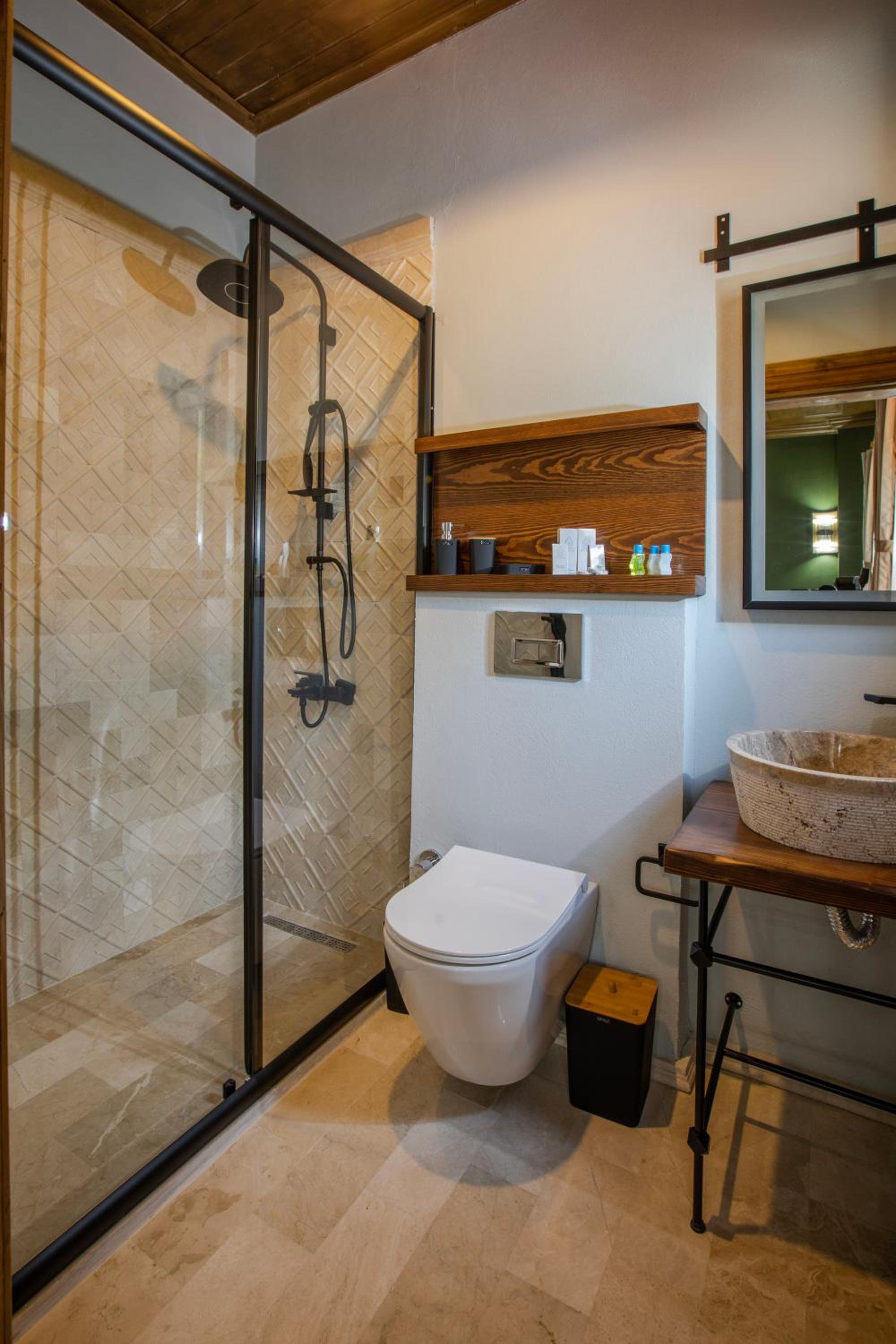 Small Double Room - Free Snacks & Appetizer photo 2
