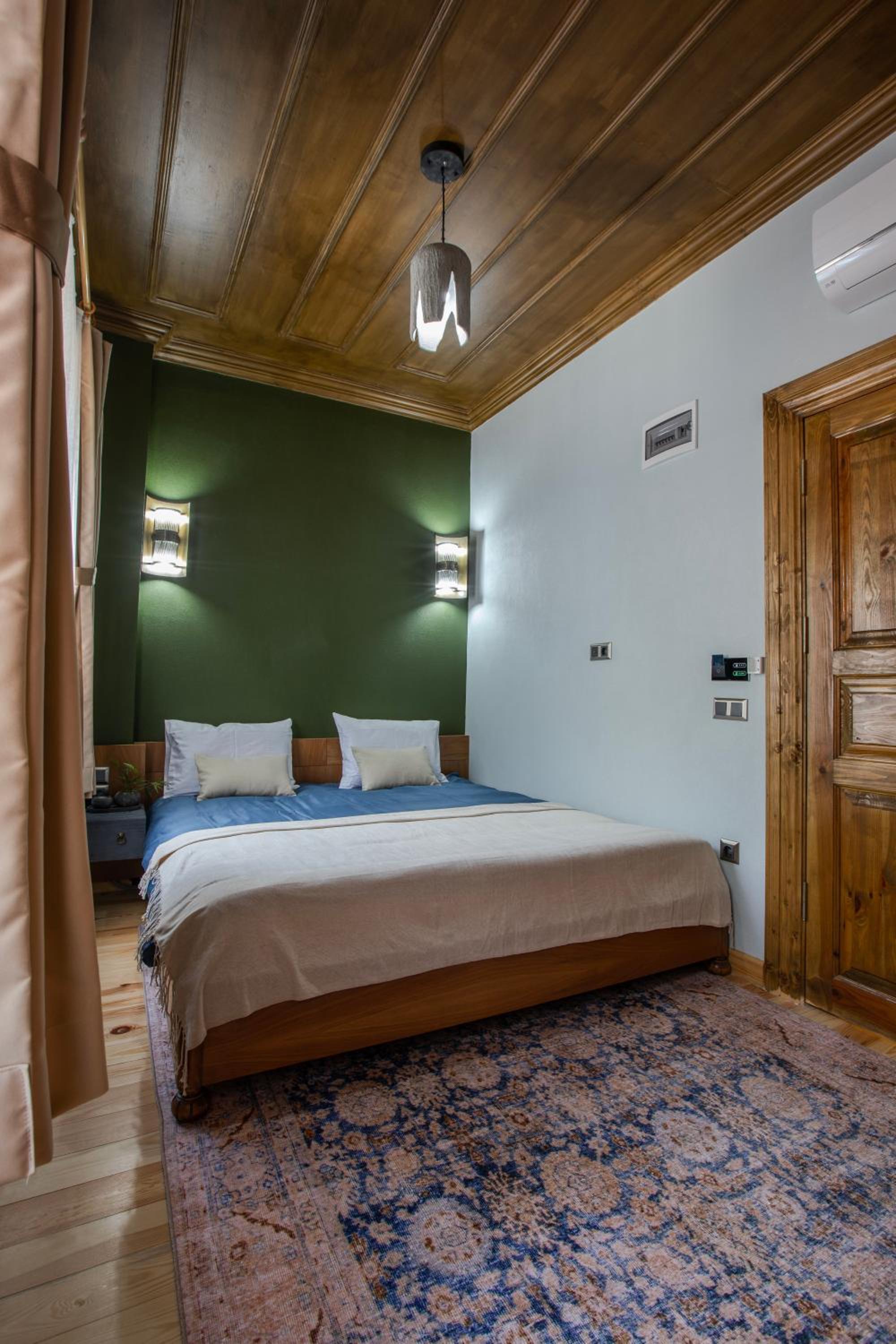 Small Double Room - Free Snacks & Appetizer photo 1