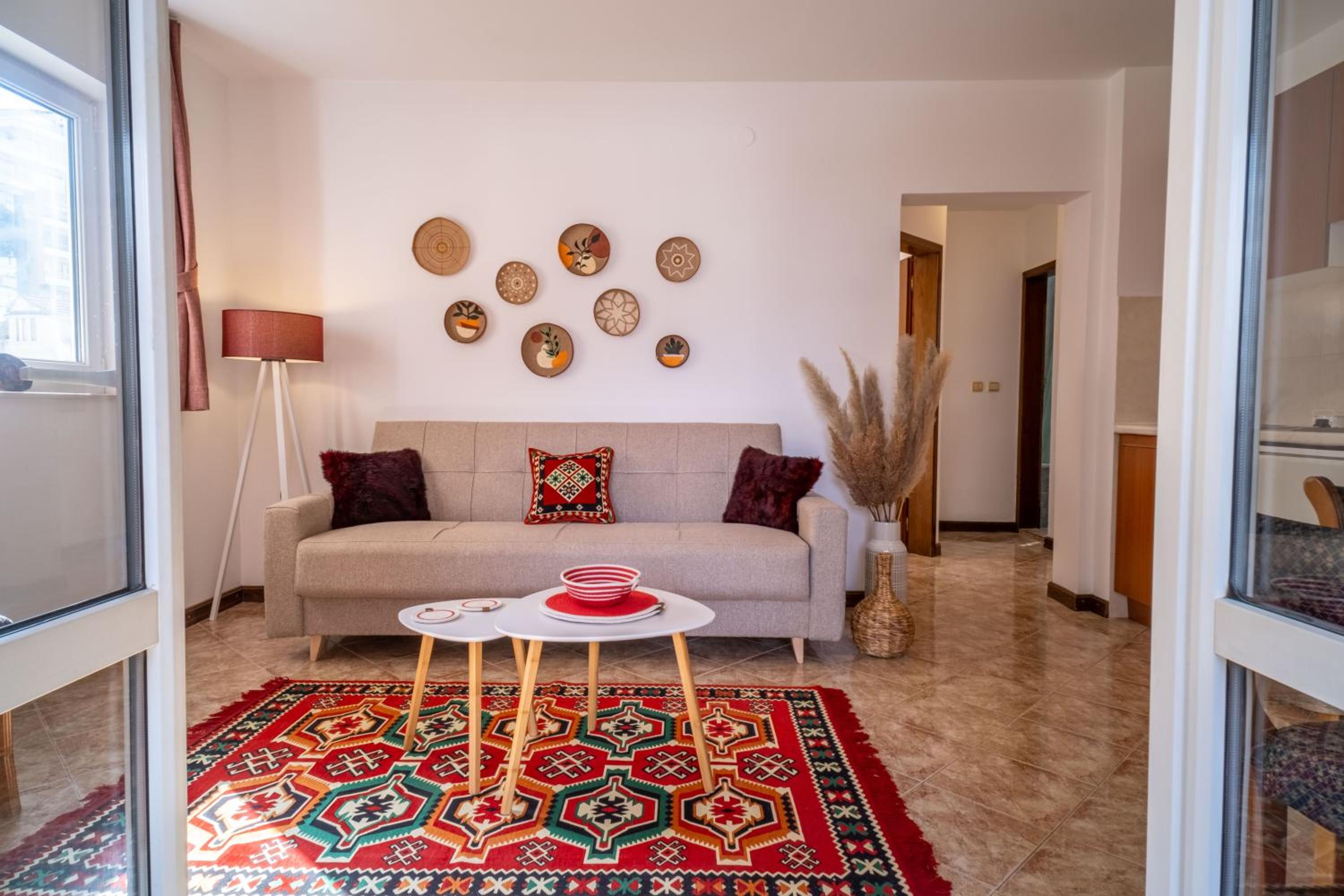 Deluxe Apartment