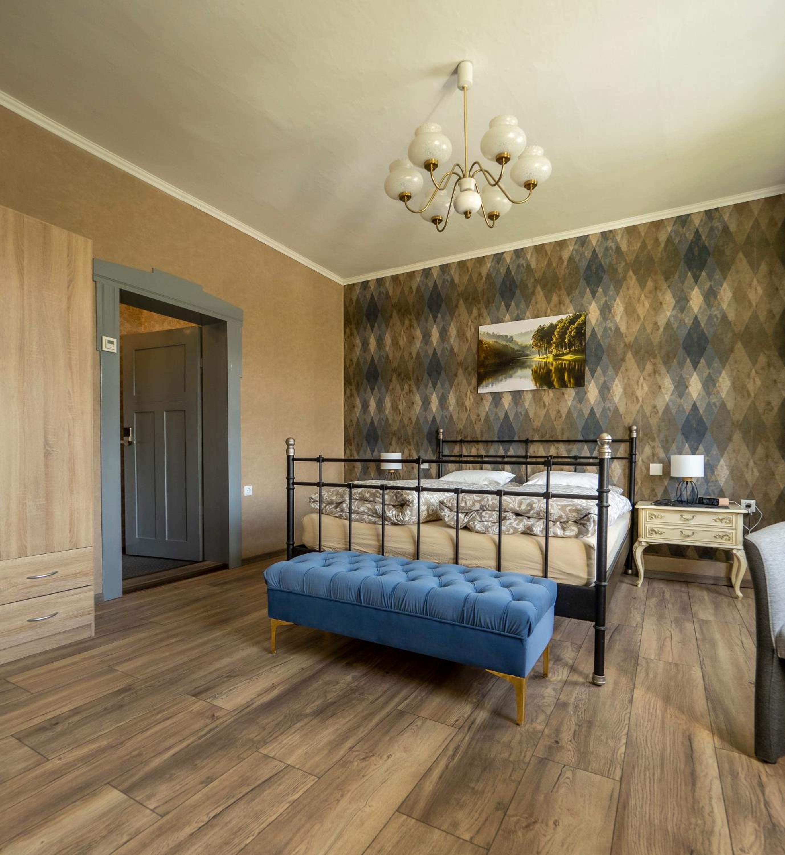 Deluxe Double or Twin Room with Lake View photo 1