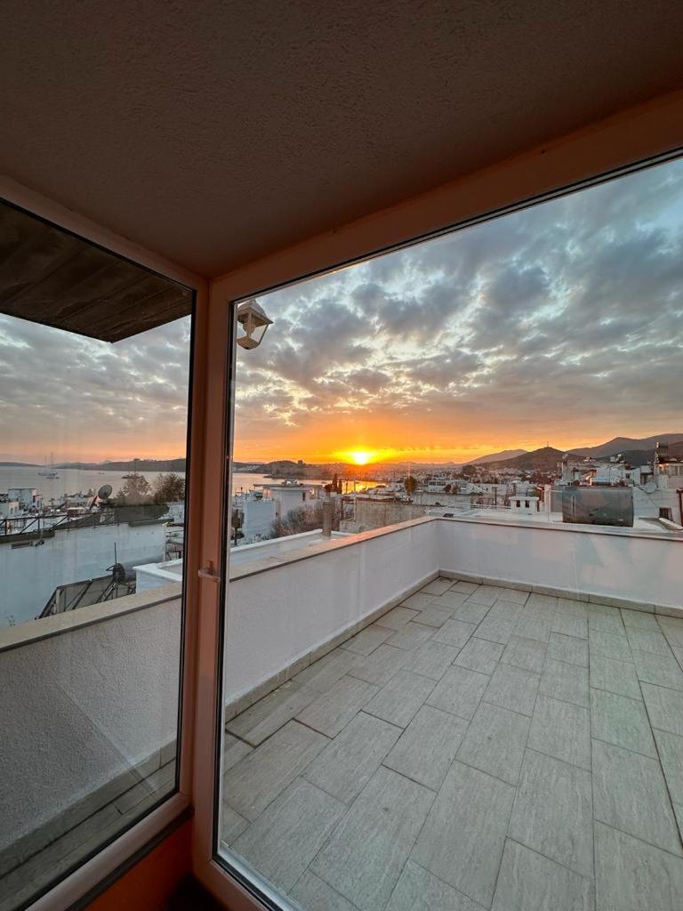 Deluxe Suite with Sea View photo 3