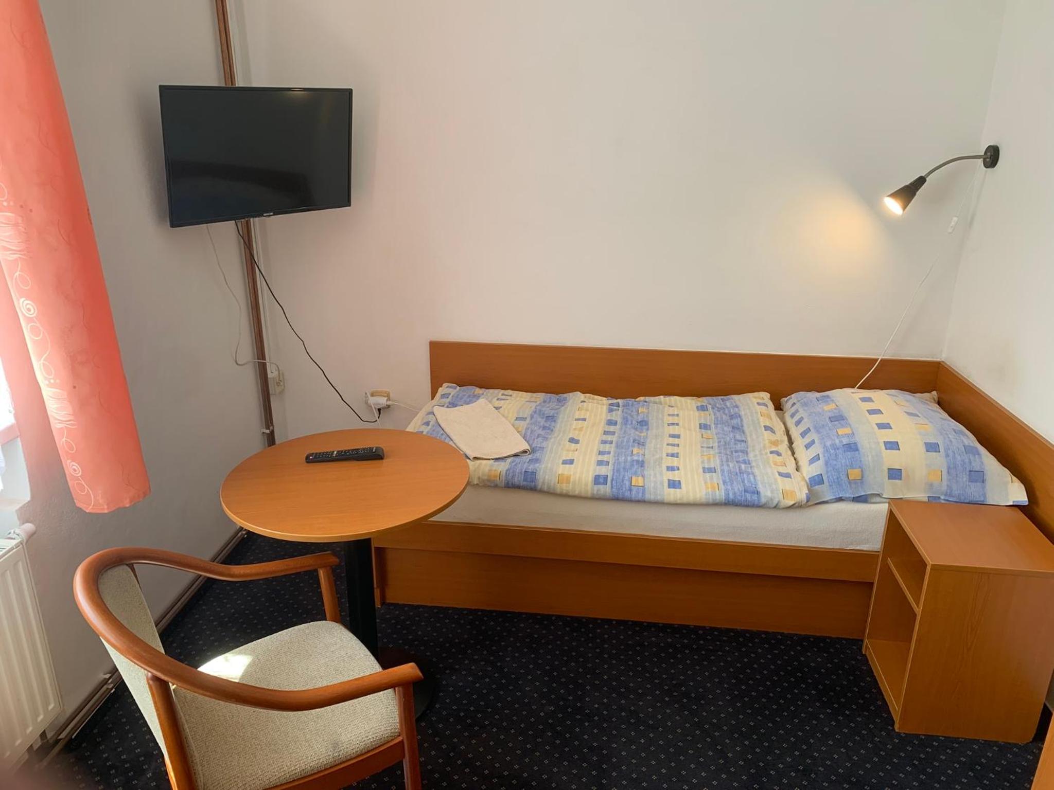 Economy Single Room