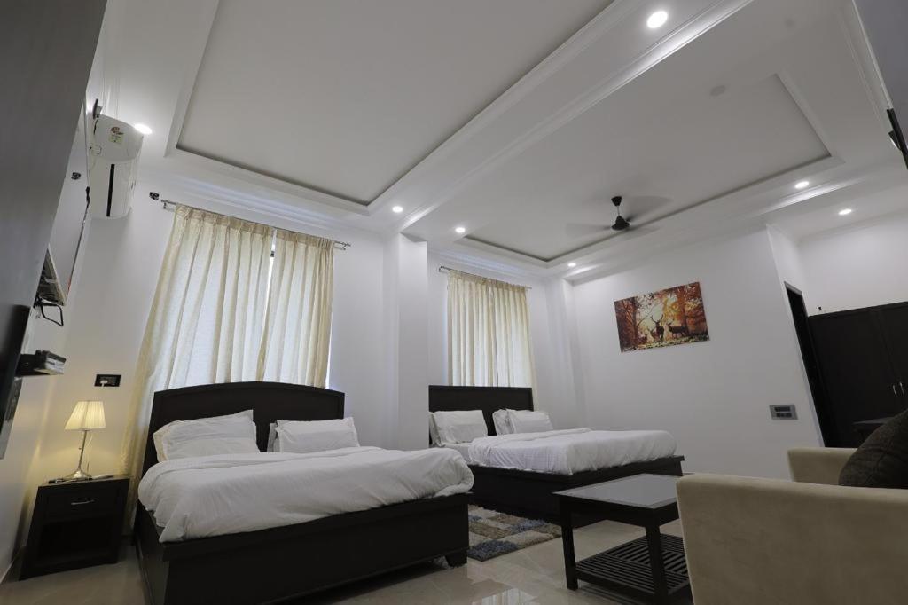 Deluxe Family Room photo 1