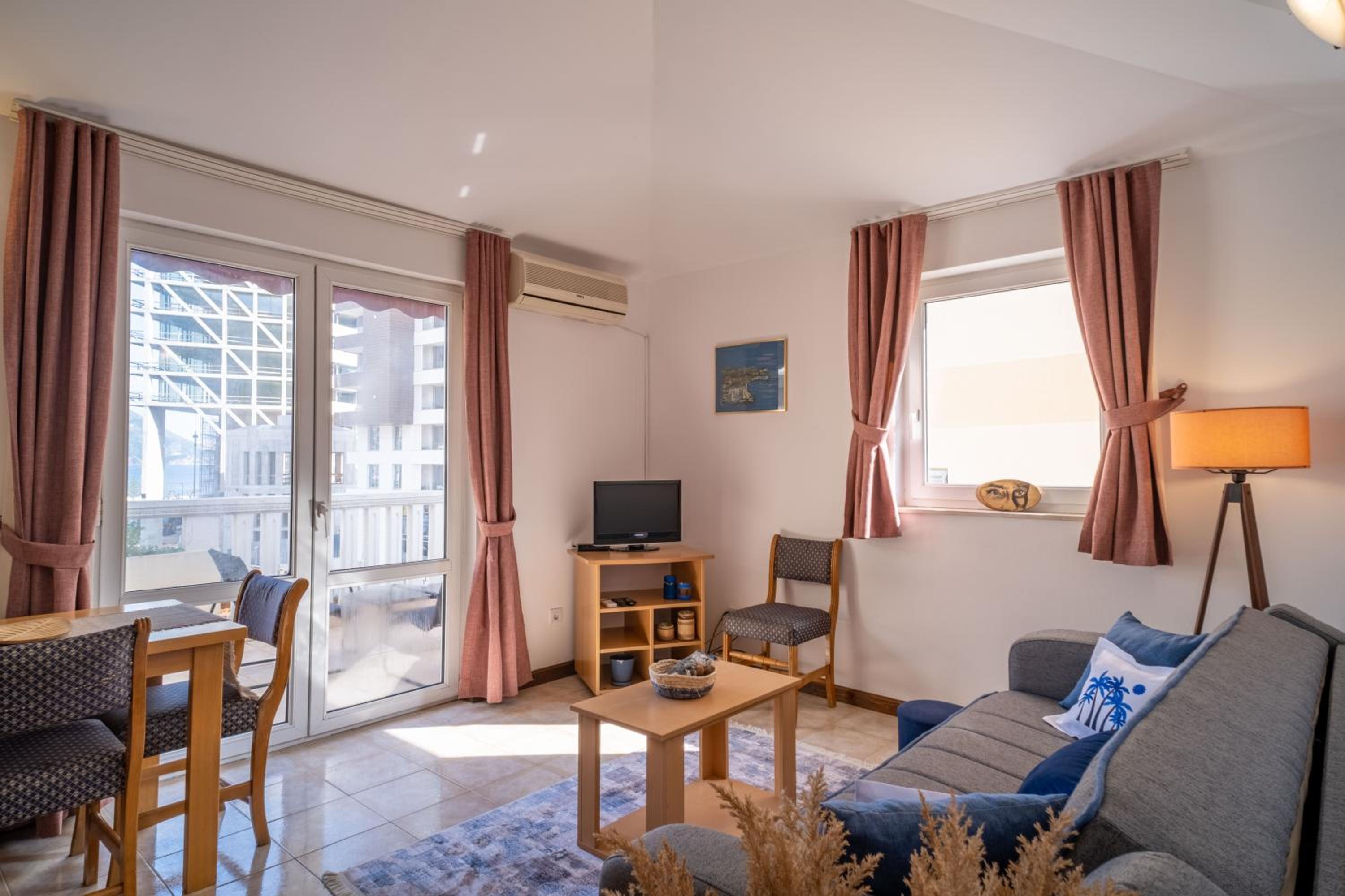 Superior Apartment photo 3