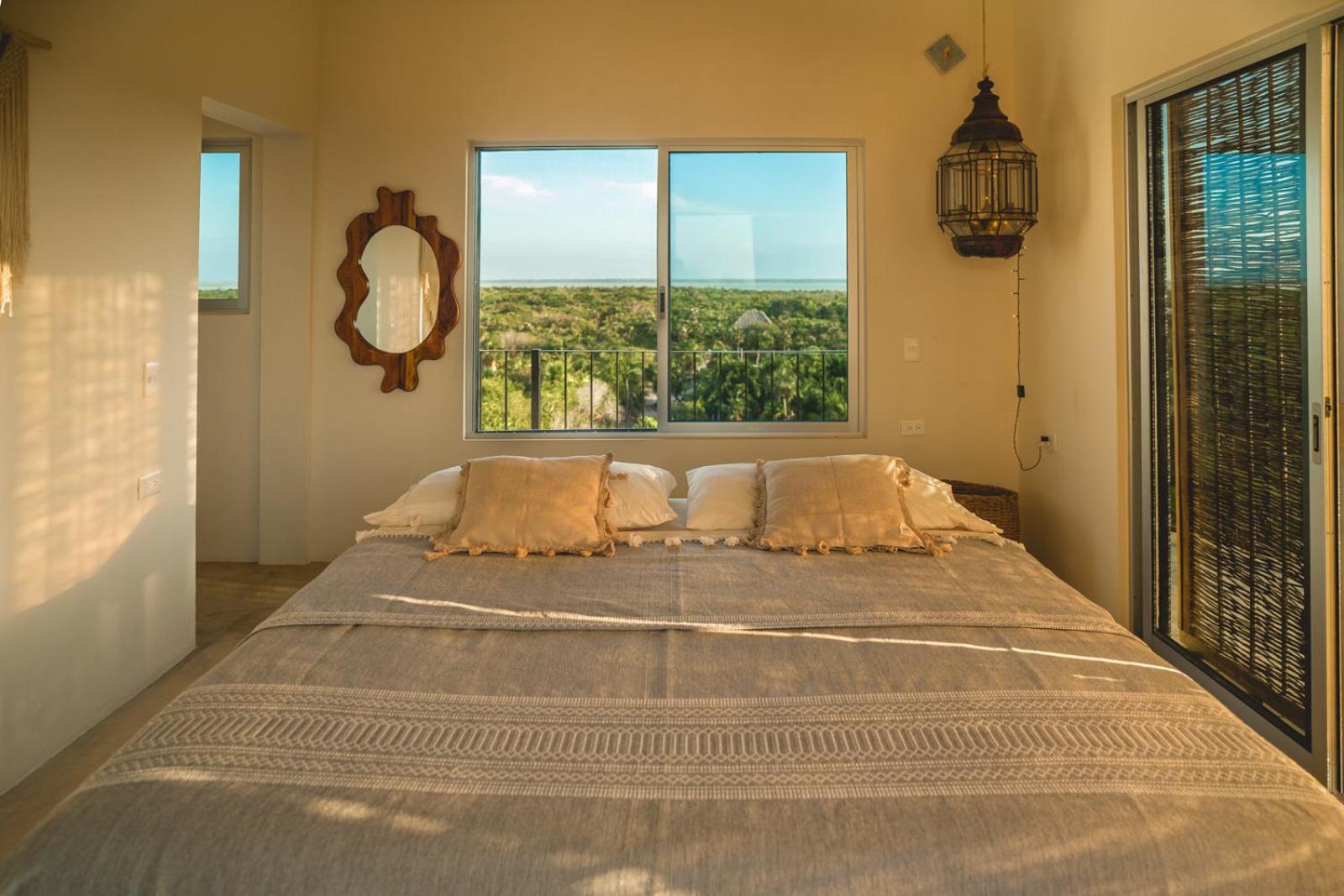 Apartment with Sea View - Photo 30