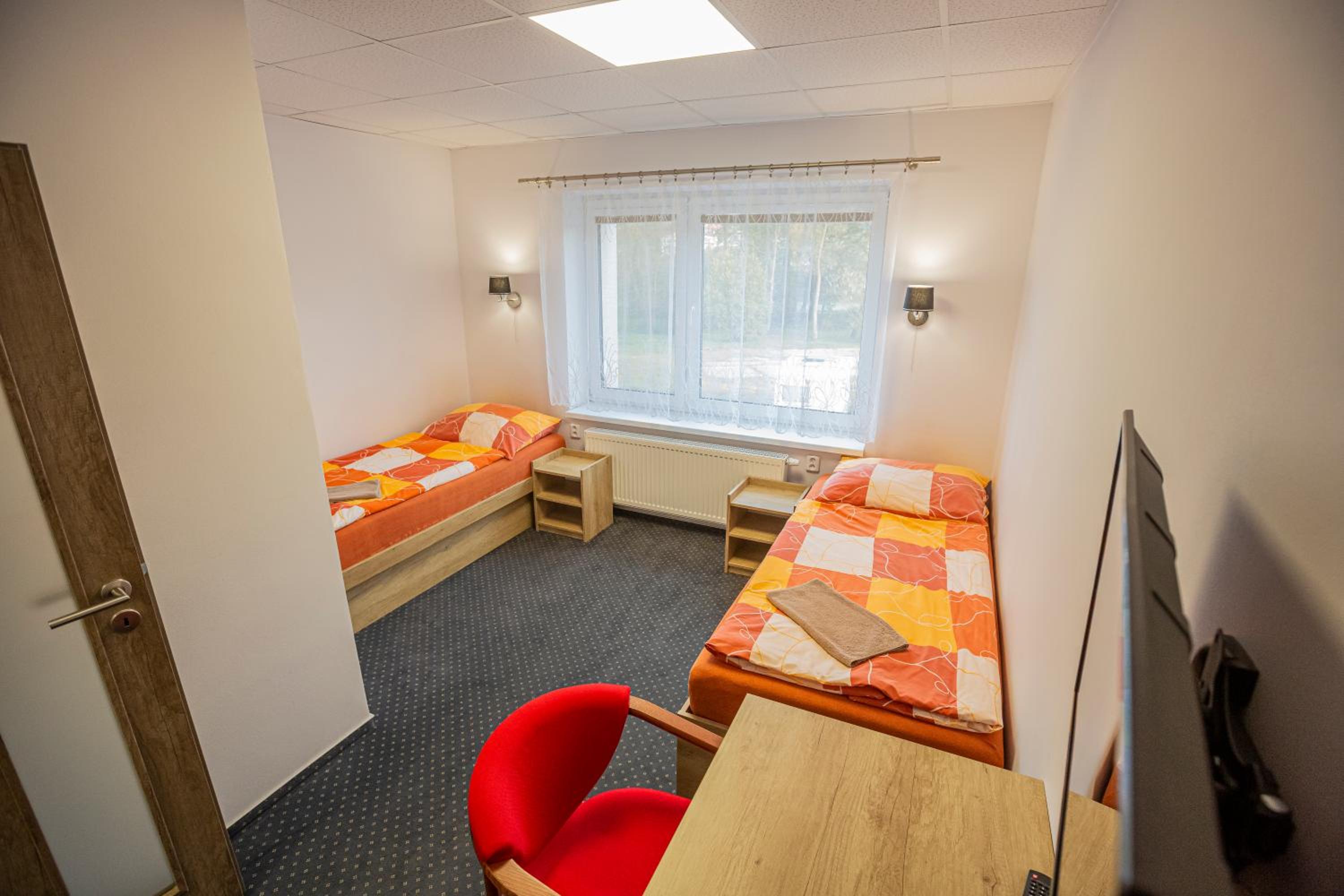 Deluxe Double or Twin Room - Photo 3