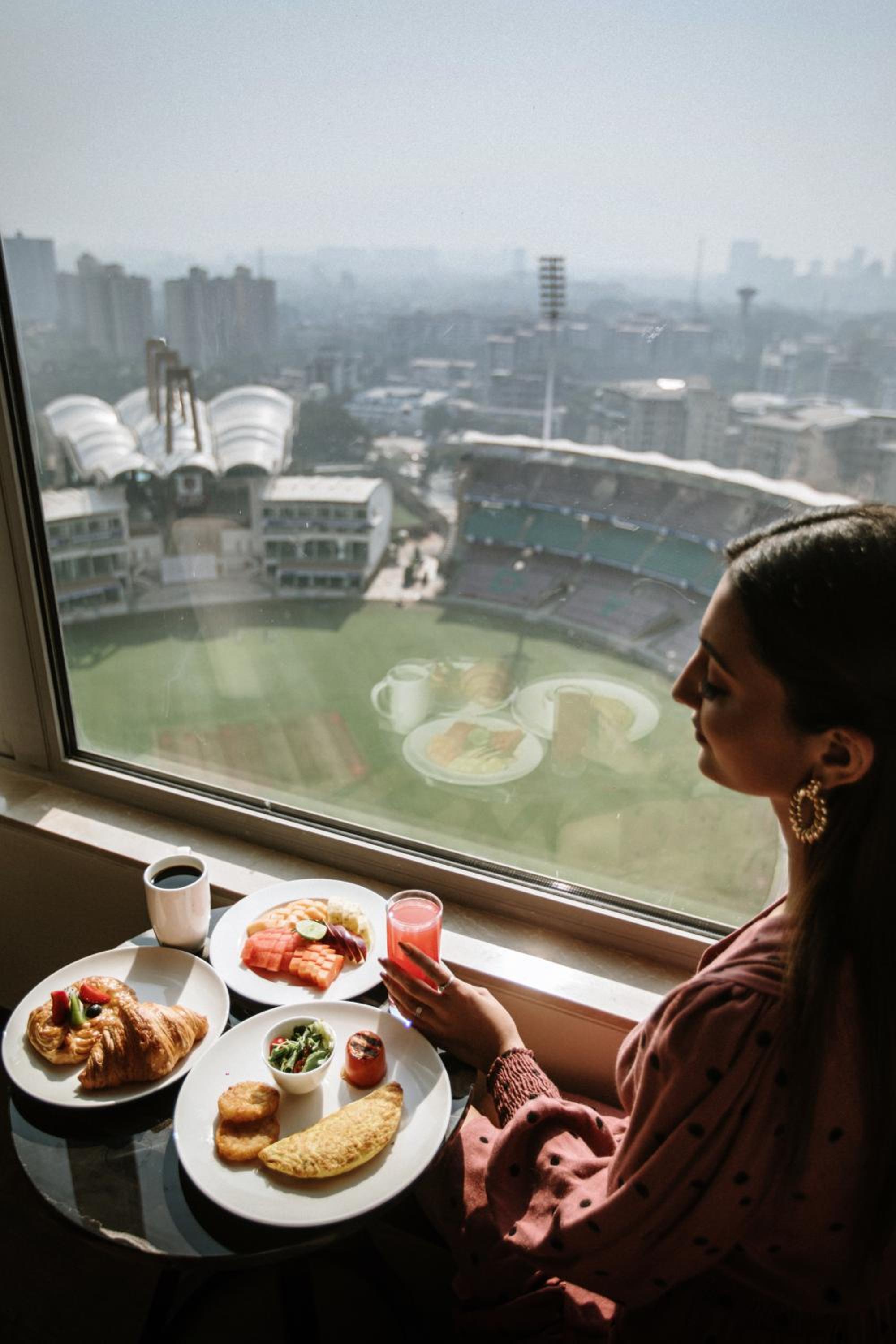 Guest room, 1 King, Stadium view - Photo 9