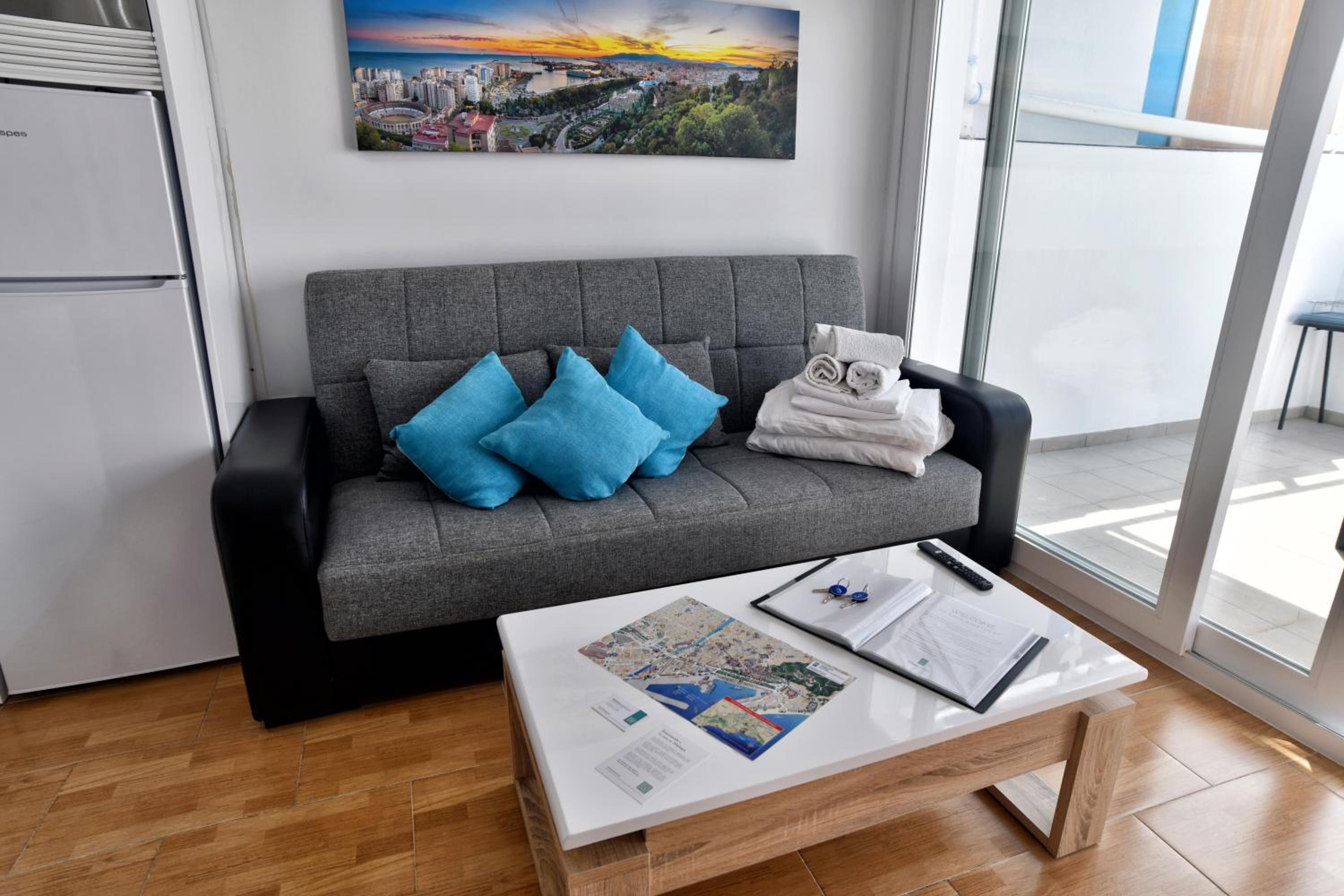 Apartamento con vista al mar con terraza