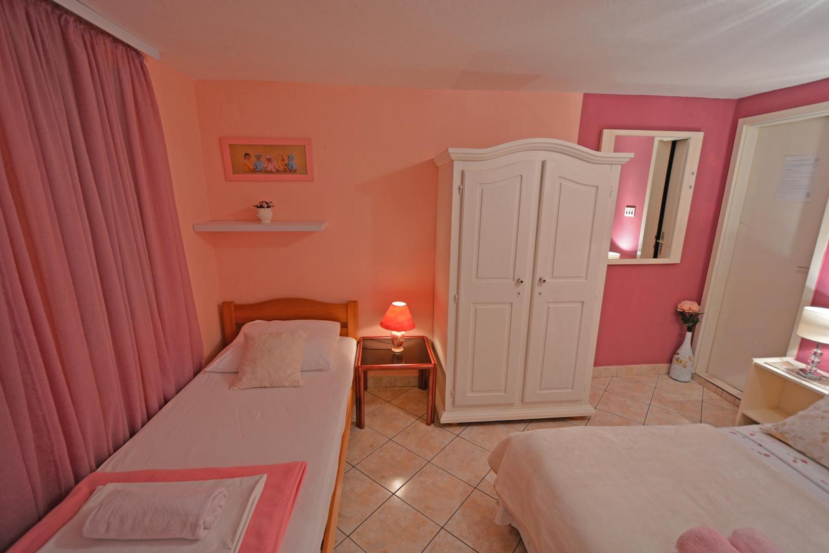 Family Suite photo 3