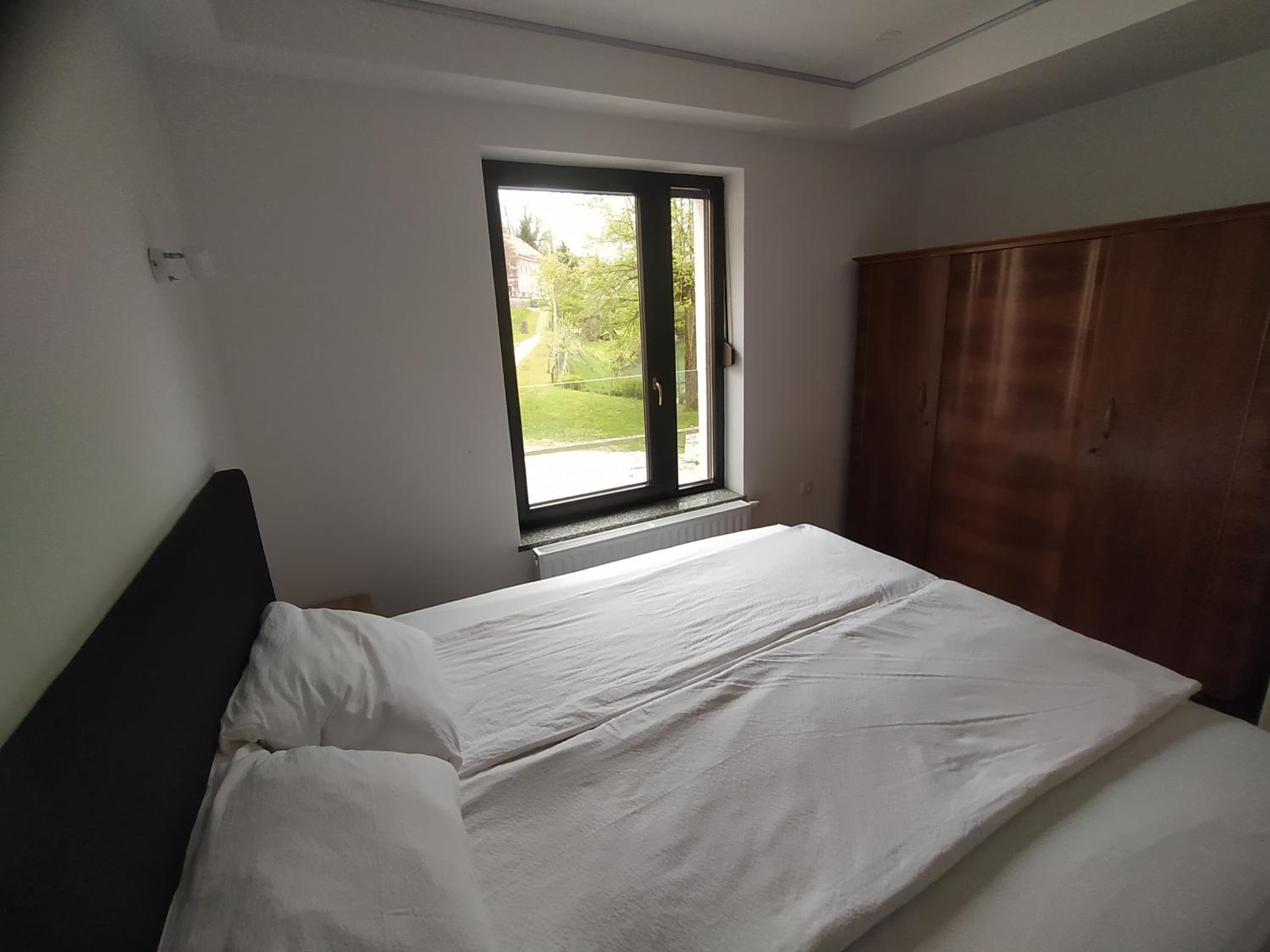 Apartment - Ground Floor photo 2