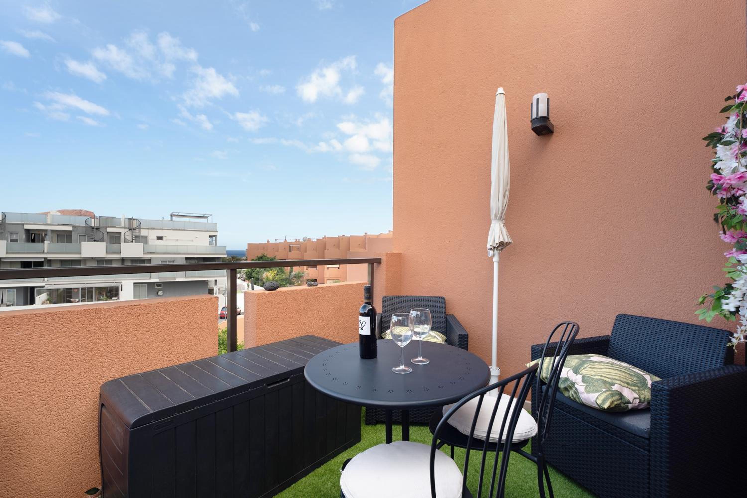Superior One-Bedroom Apartment with Balcony photo 3