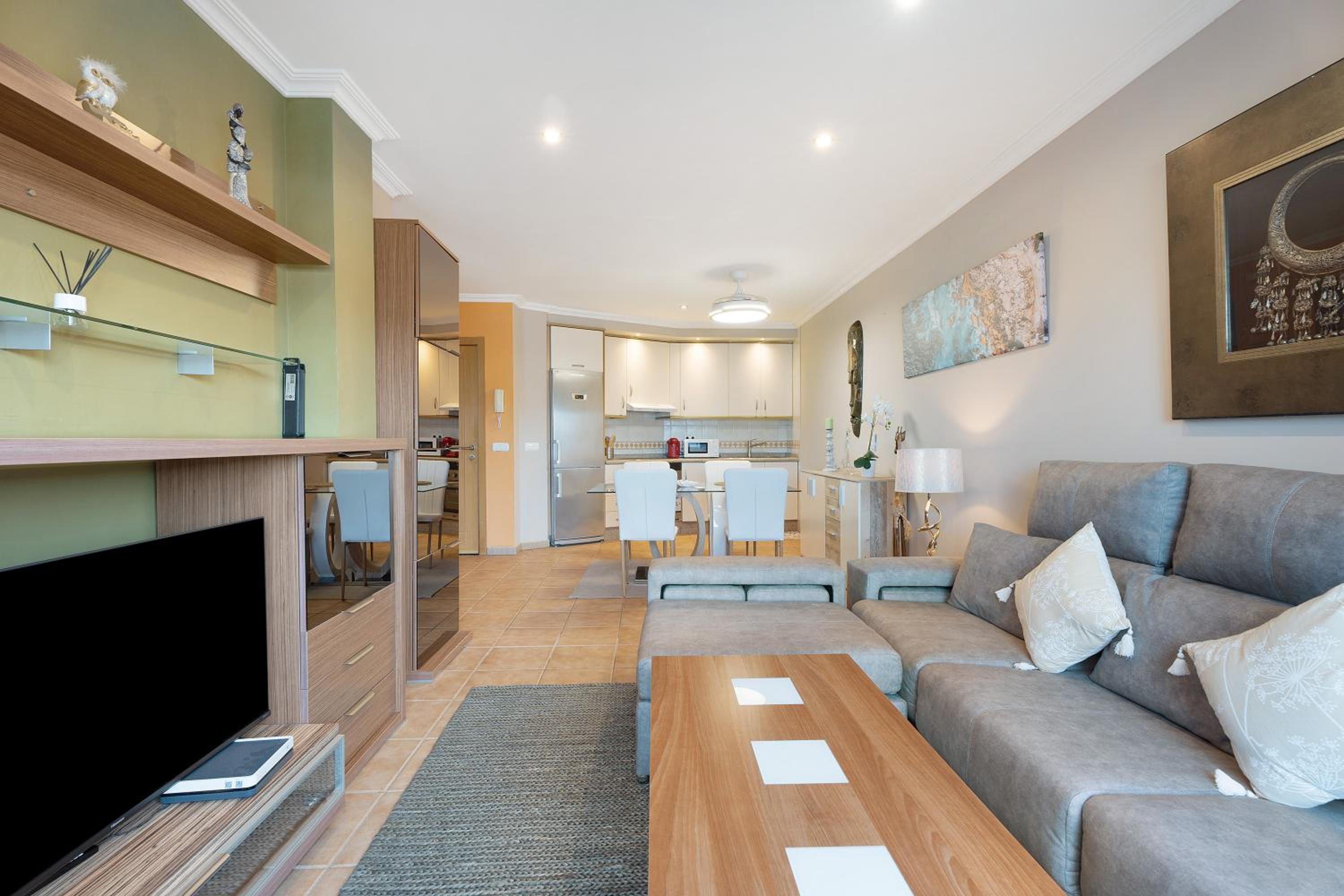 Apartamento de un dormitorio superior con balcón