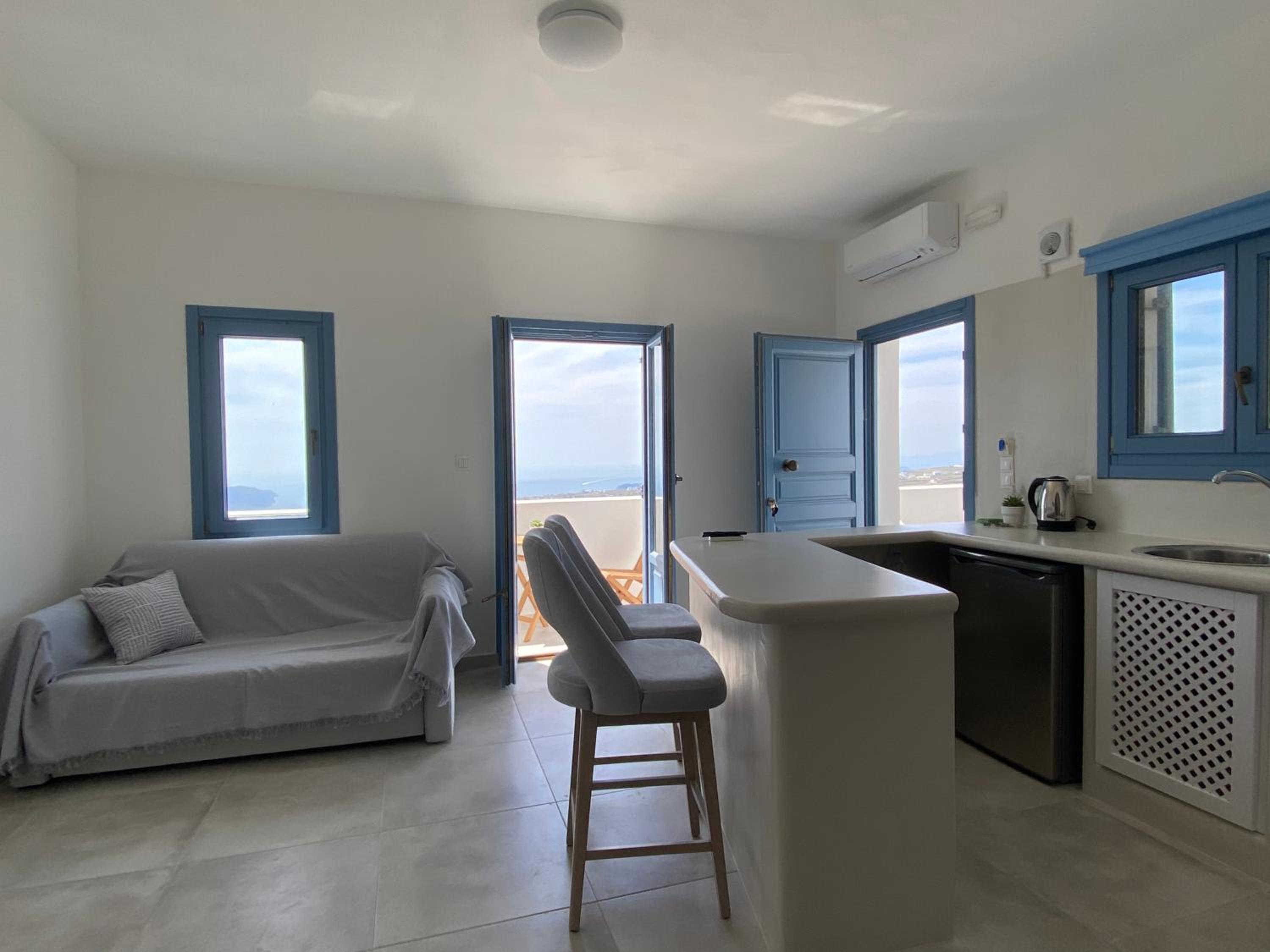 One-Bedroom House photo 3